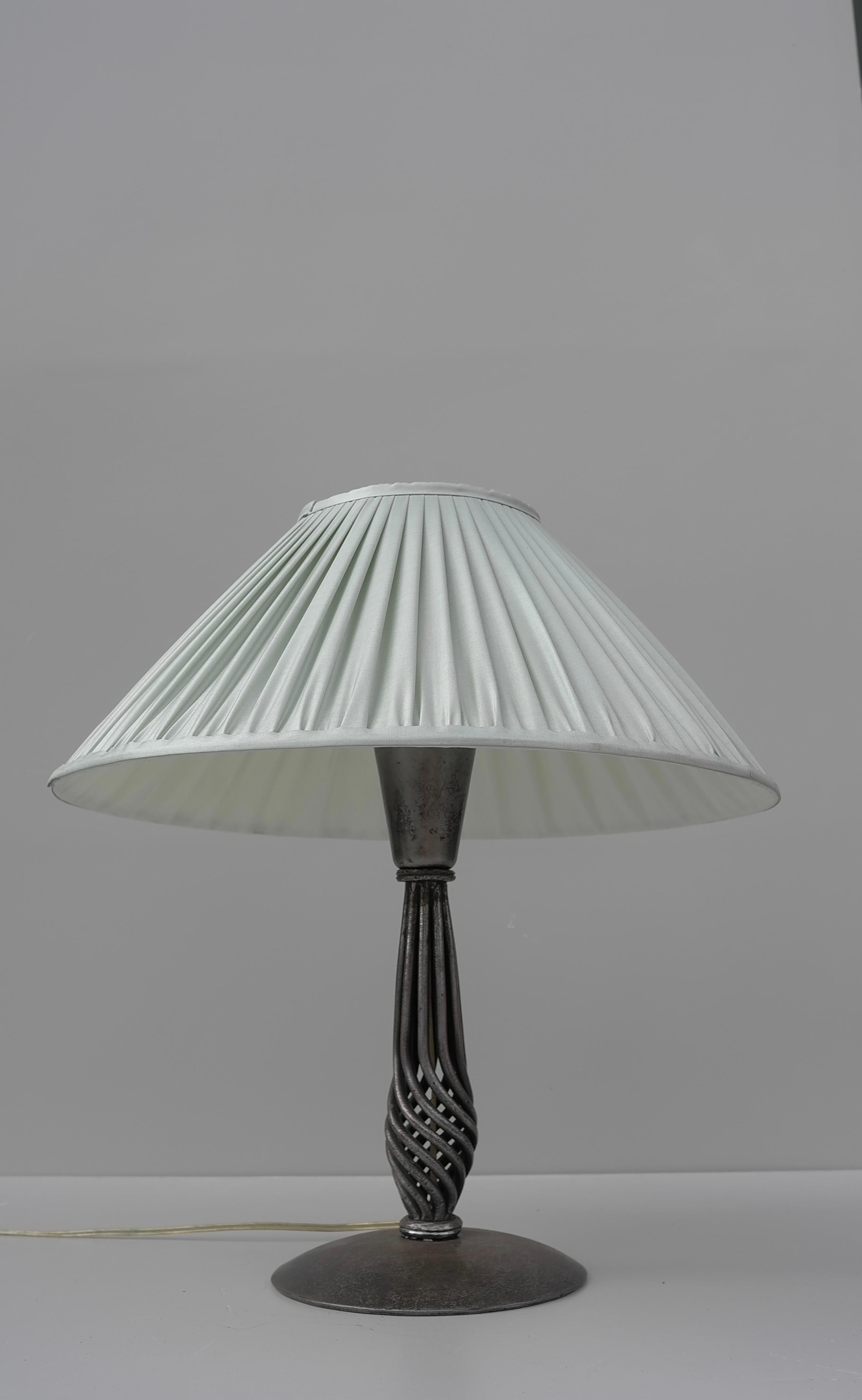 Wrought Iron Art Deco Table Lamp, France, 1930s For Sale 2
