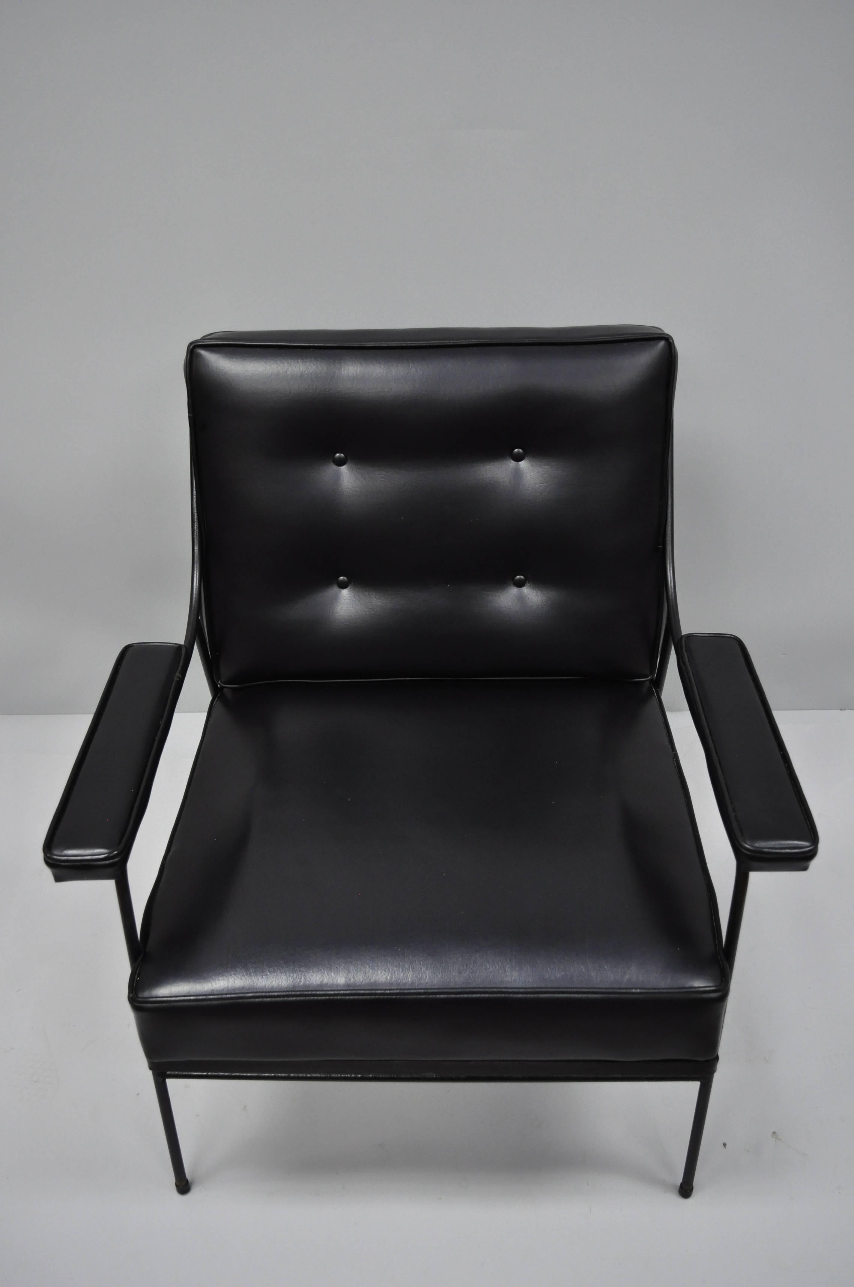 Mid-Century Modern Wrought Iron & Black Vinyl Lounge Chair attr Milo Baughman for Pacific Iron 