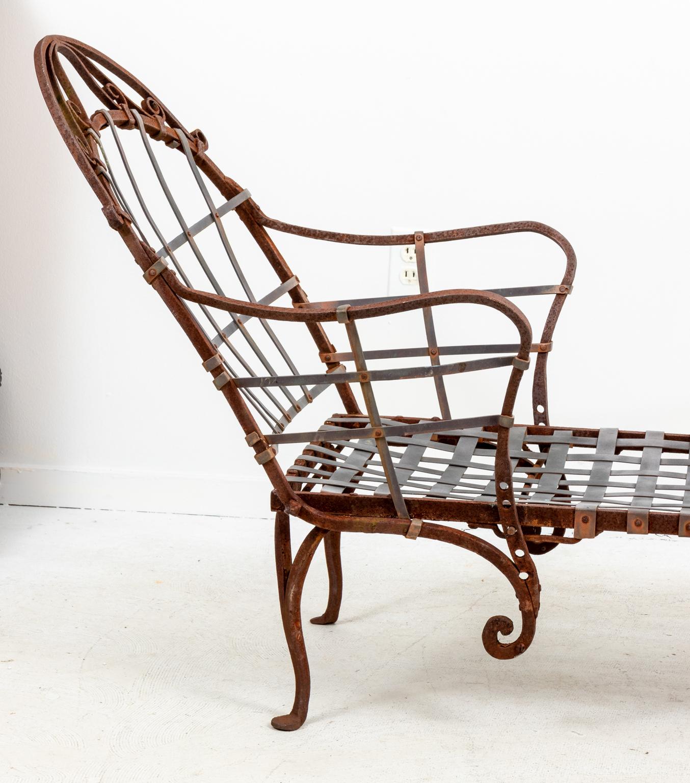 Metal Wrought Iron Chaise 