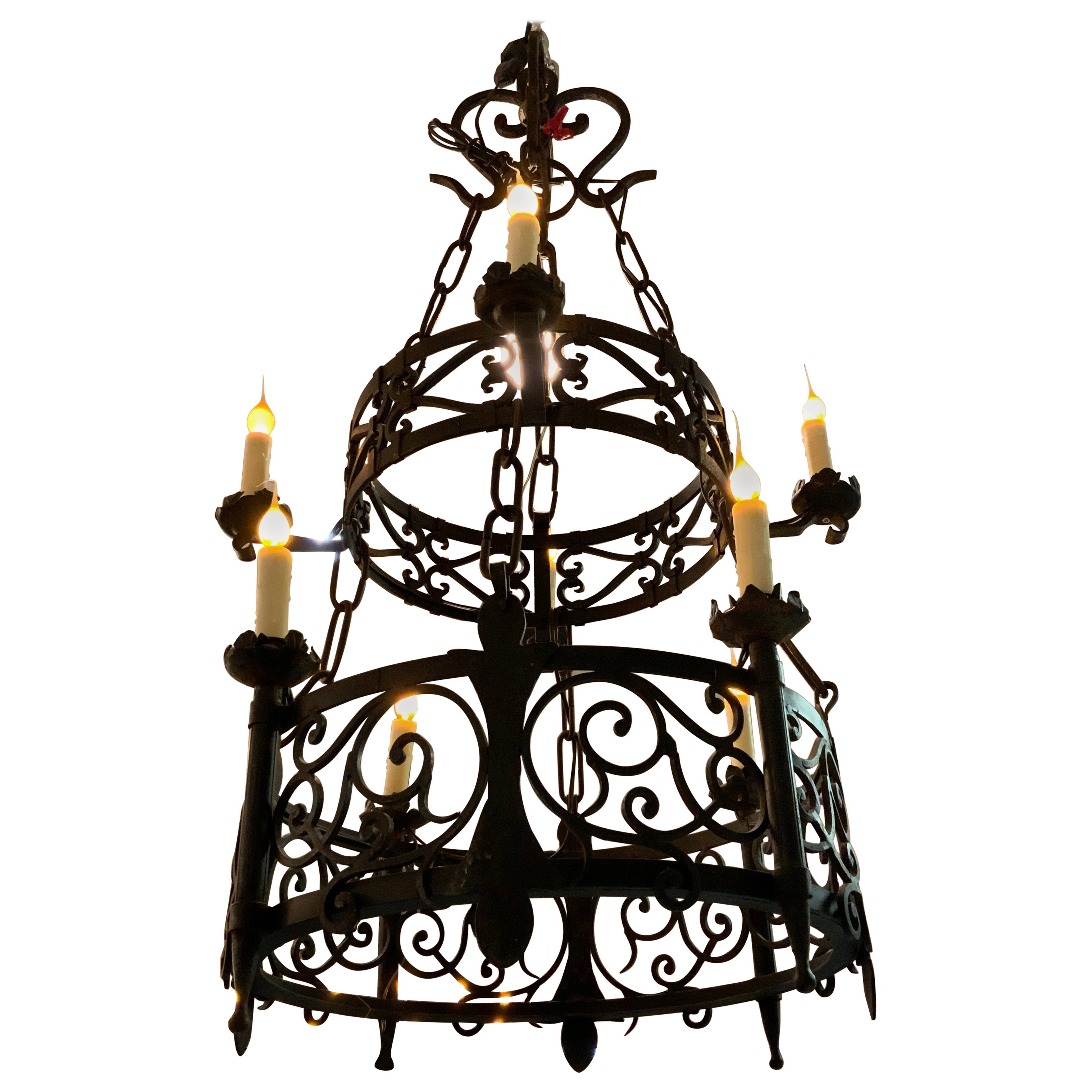 Lustre en fer forgé d
Espagne huit lumières