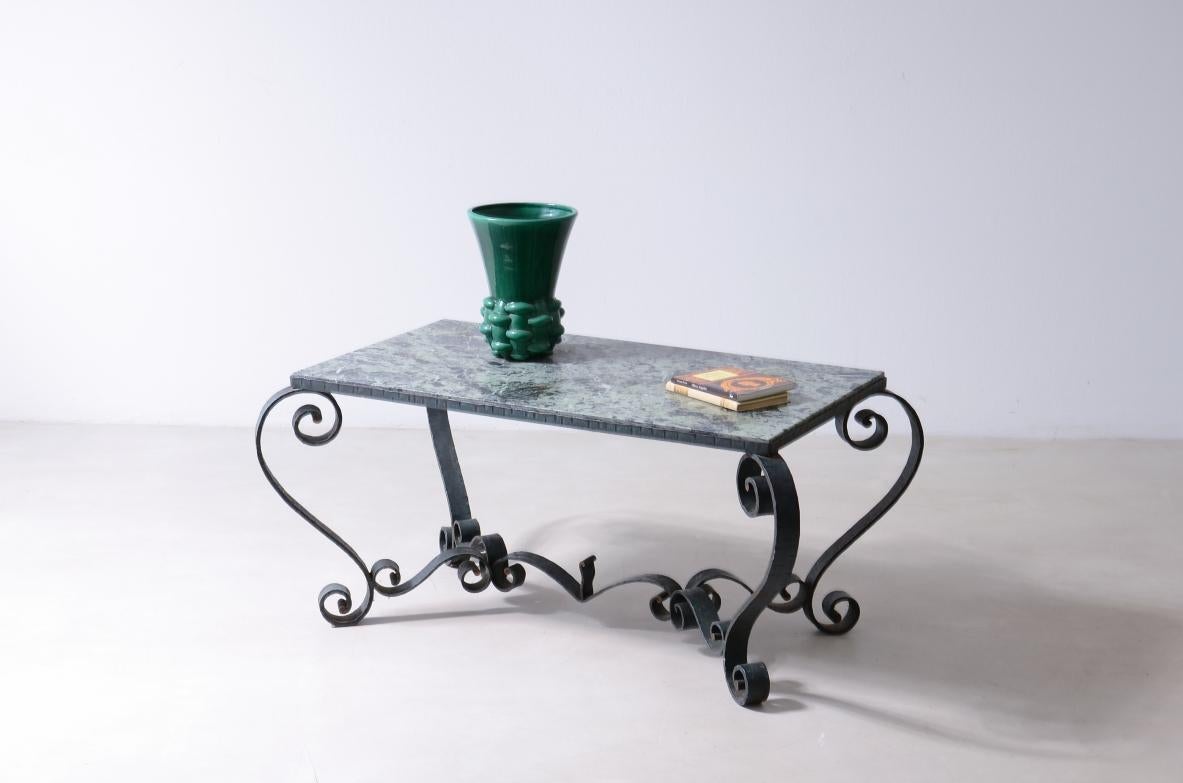 Art Deco Wrought iron coffee table with a green marble For Sale