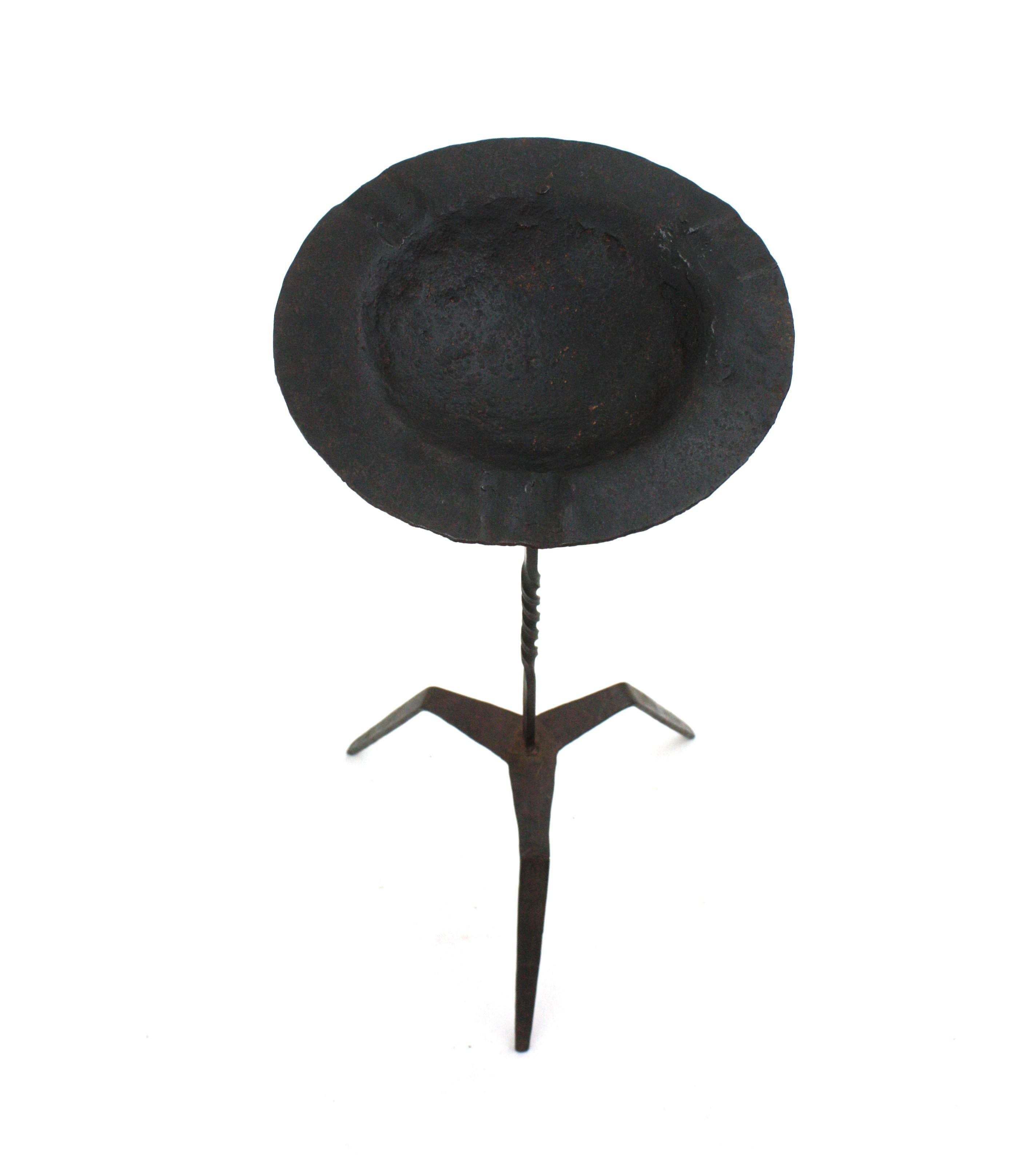 Wrought Iron Drinks Table, End or Side Table, Gothic Style, 1940s For Sale 5