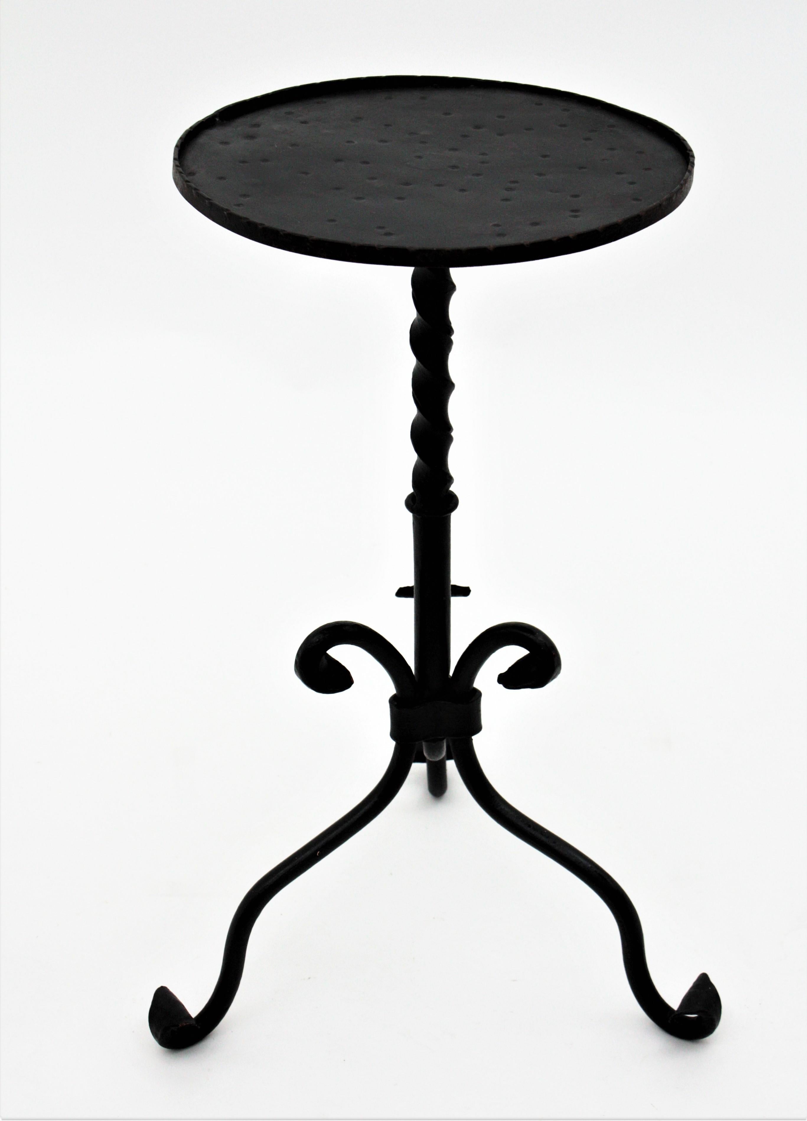 Spanish Drinks Table, Gueridon or Side Table in Wrought Iron 6