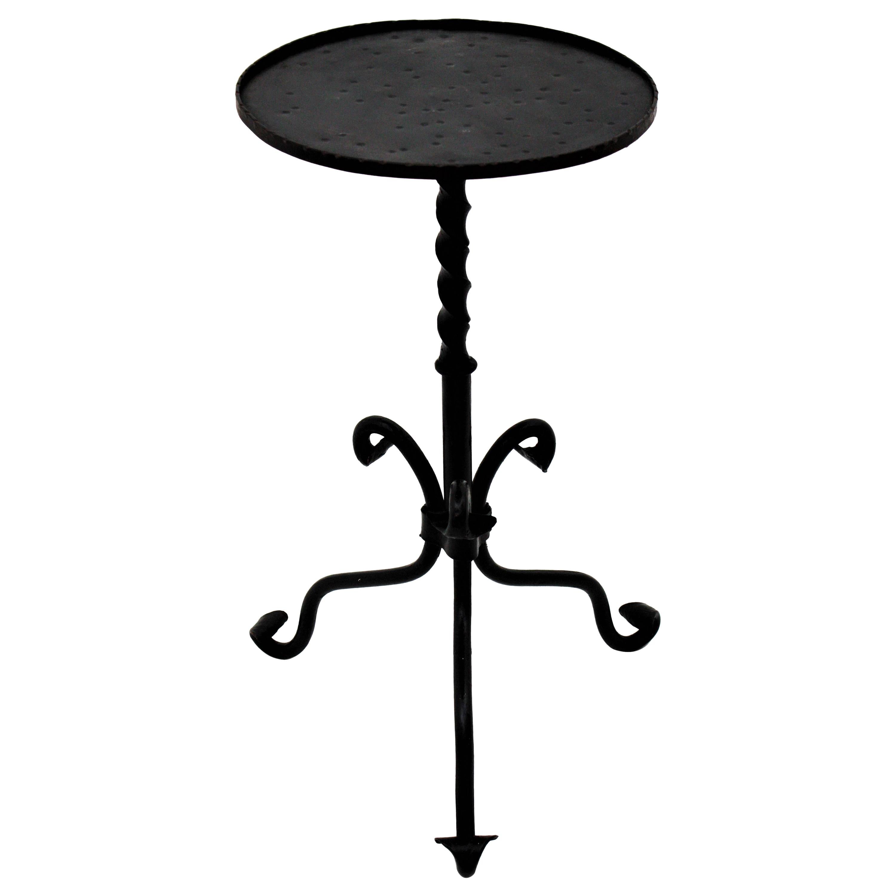 Gothic Spanish Drinks Table, Gueridon or Side Table in Wrought Iron