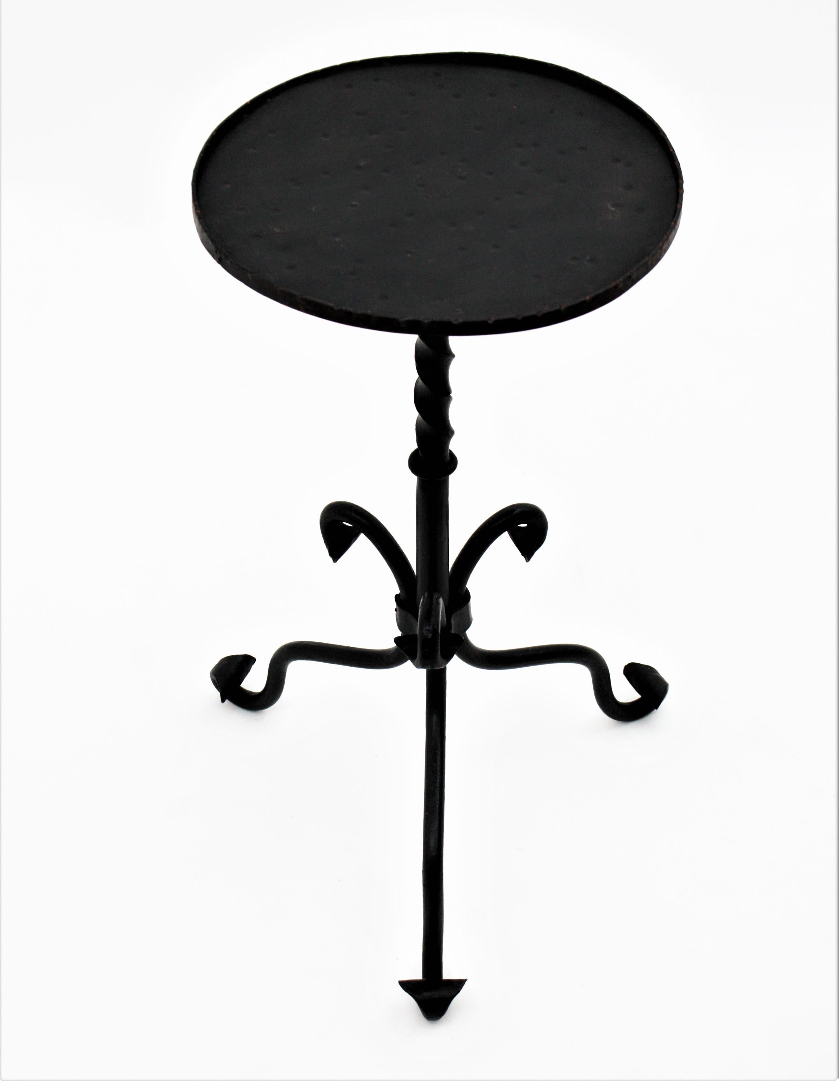 Spanish Drinks Table, Gueridon or Side Table in Wrought Iron 1