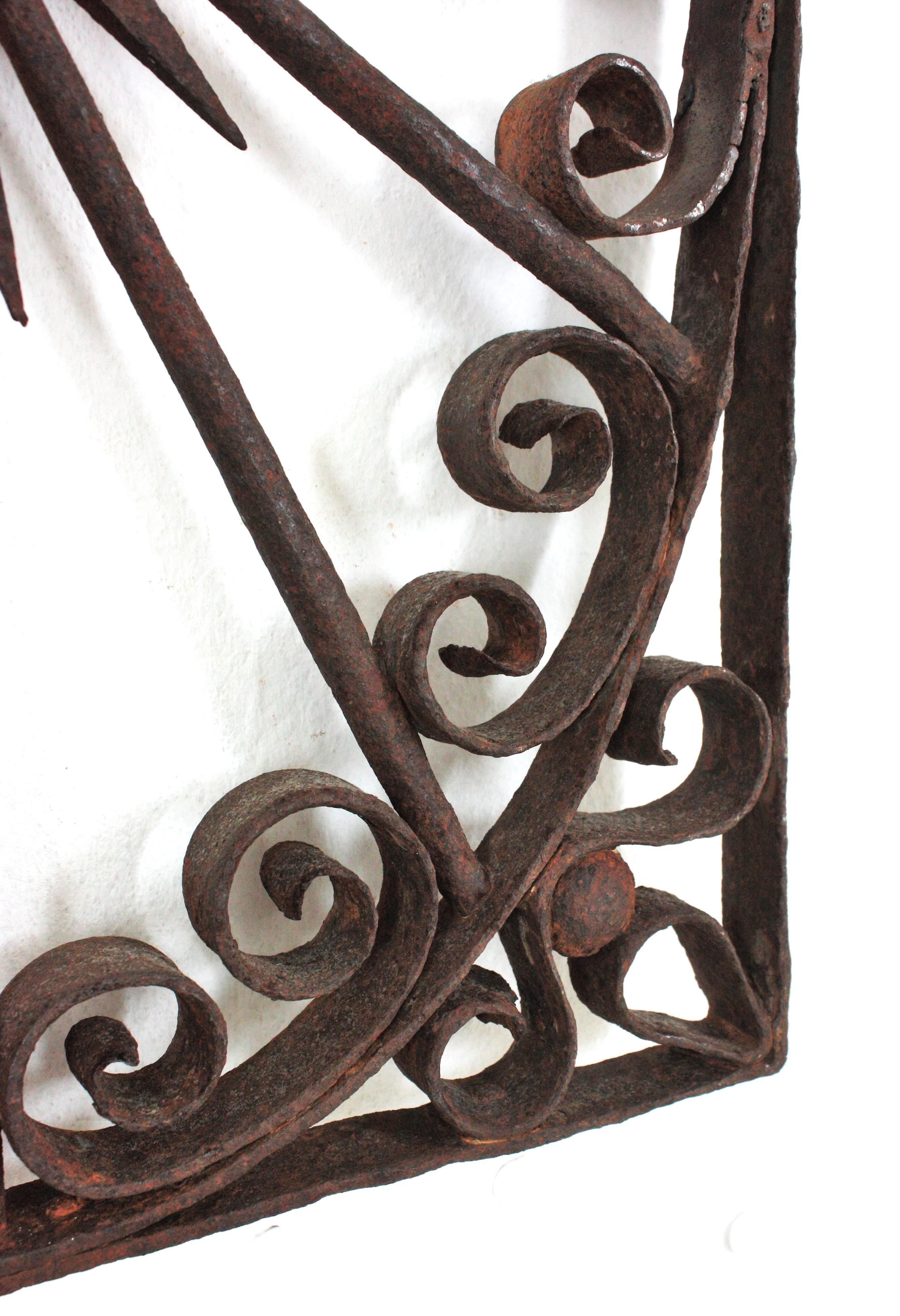 Pedimento de Puerta de Valla de Hierro Forjado / Decoración de Pared en venta 1