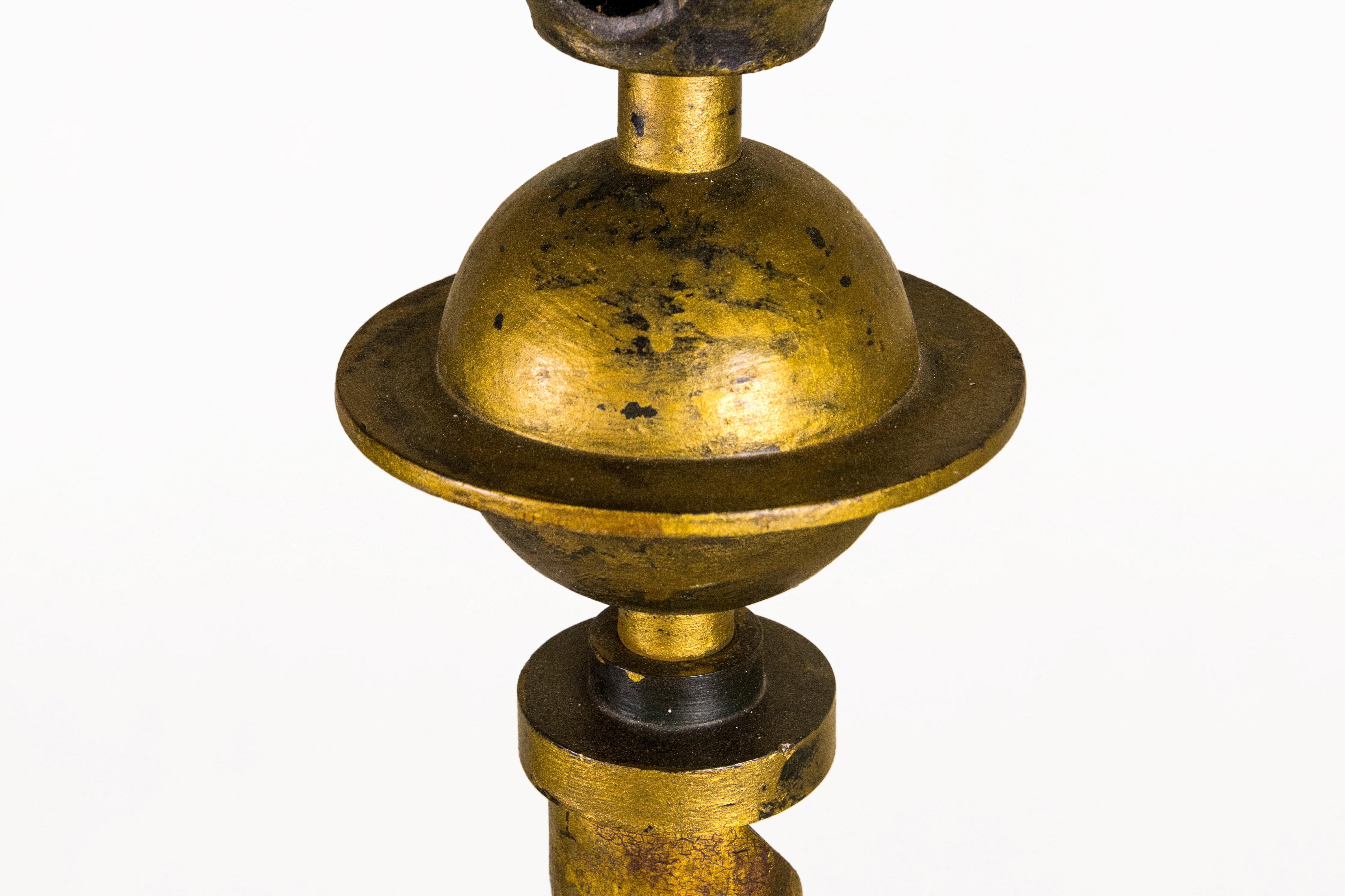 LÁMPARA DE PISO DE HIERRO BATIDO DE GILBERT POILLERAT, circa 1940, Francia en venta 1