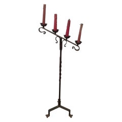 Lámpara de pie de hierro forjado con 4 luces, francesa, hacia 1950