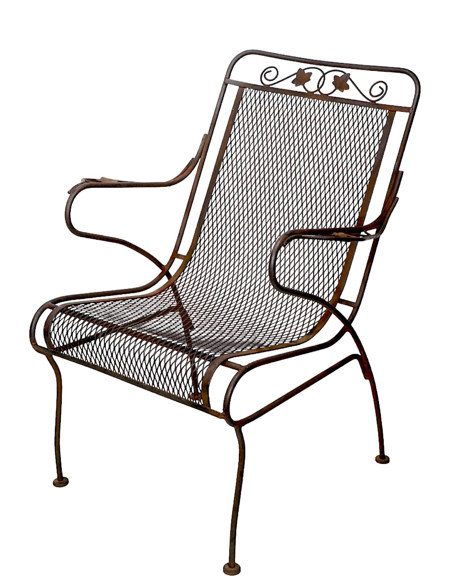 Wrought Iron Garden Patio Poolside Arm Lounge Chair att. to Salterini In Good Condition In New York, NY
