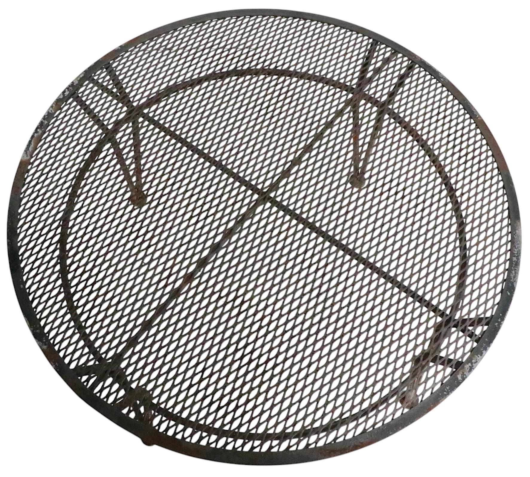 Poolside de jardin ou de patio en fer forgé par Tempestini  Table basse Radar Salterini en vente 5