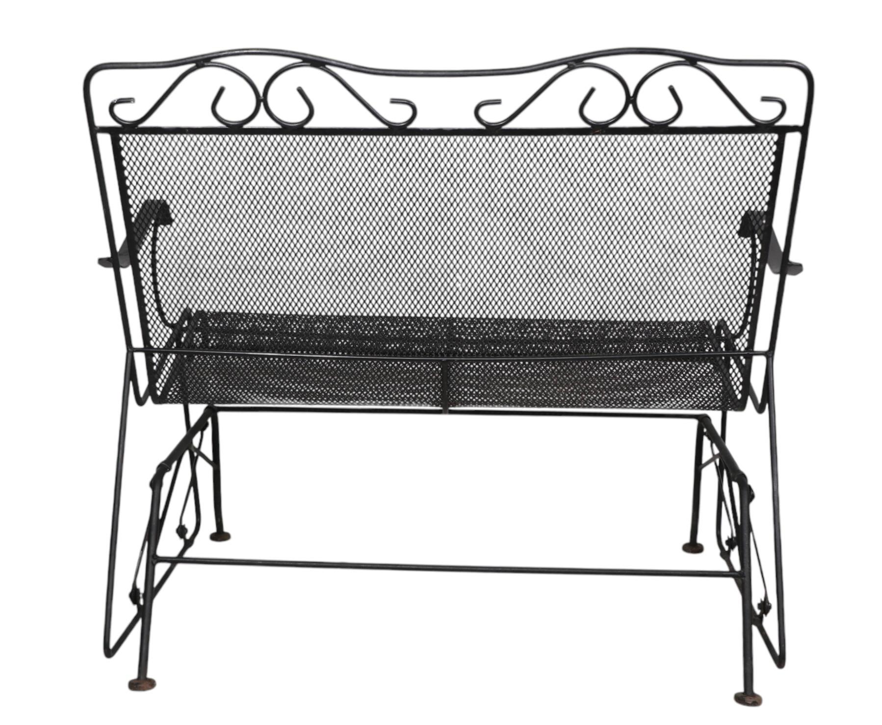 Schmiedeeisen Garten Terrasse Poolside  Loveseat Glider-Set im Angebot 4
