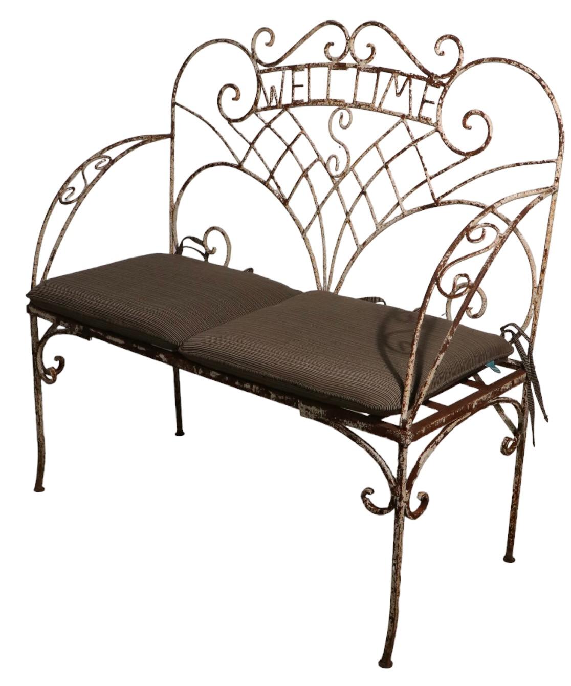 Wrought Iron Garden Patio Poolside Loveseat Welcome Bench In Good Condition For Sale In New York, NY