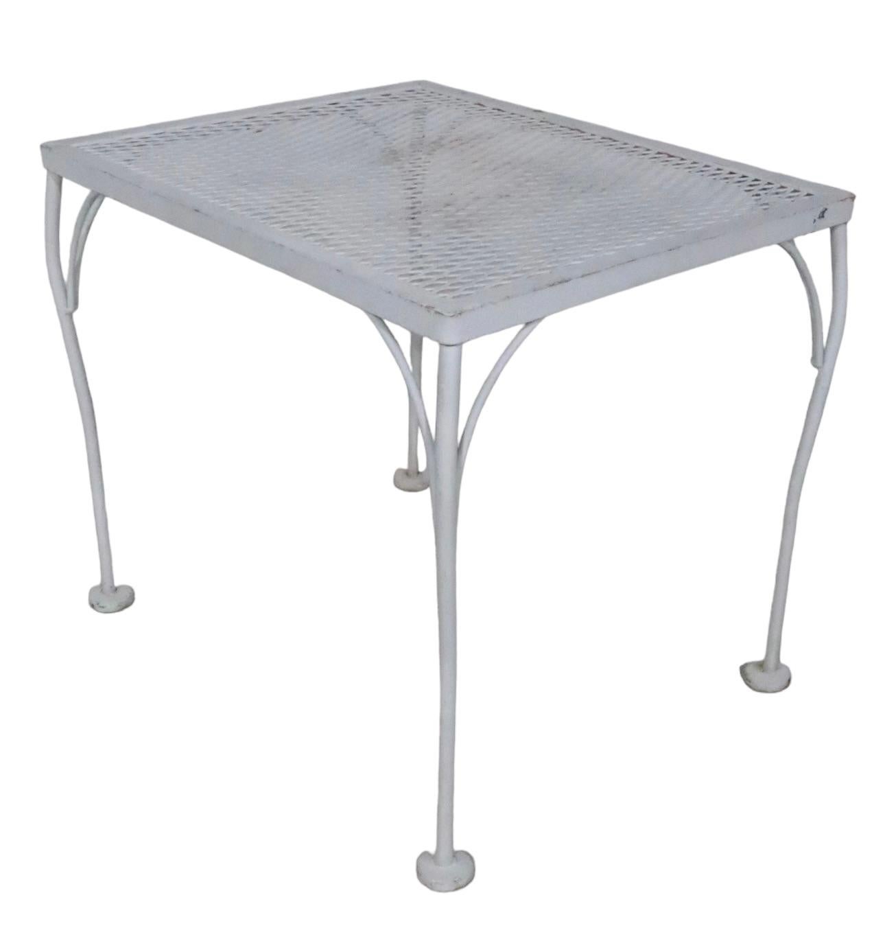 20th Century  Wrought Iron Garden Patio Poolside Side End Table Att. to Woodard C. 1950/1970