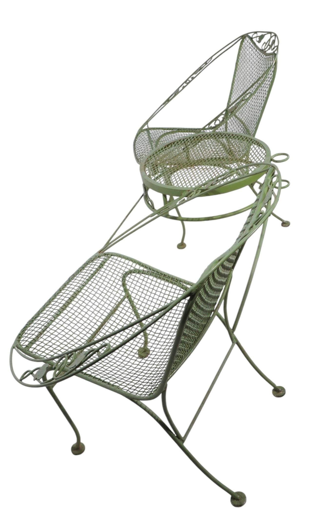 Wrought Iron Garden Patio  Tete a Tete by Woodard c 1950/70's 12