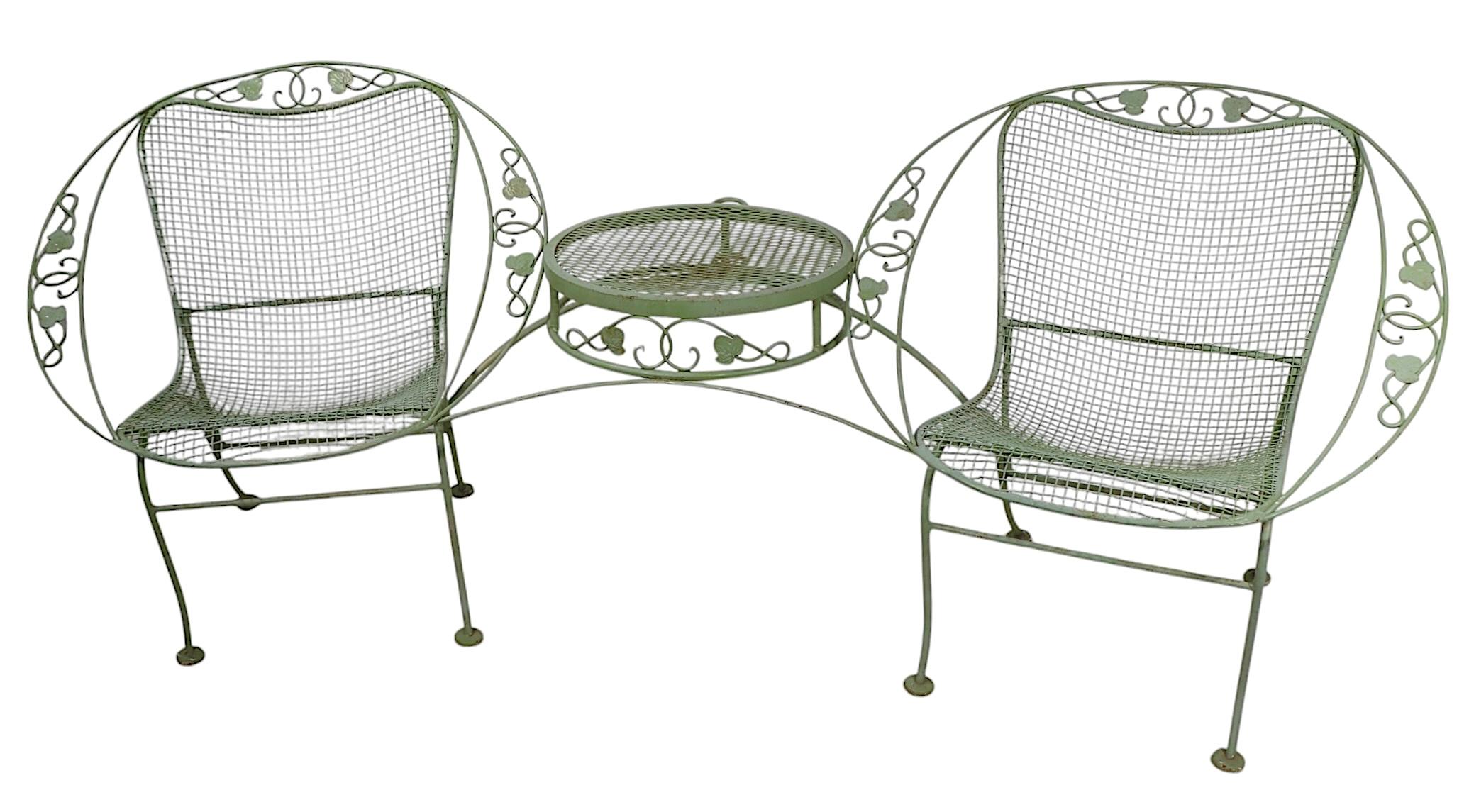 Wrought Iron Garden Patio  Tete a Tete by Woodard c 1950/70's 1