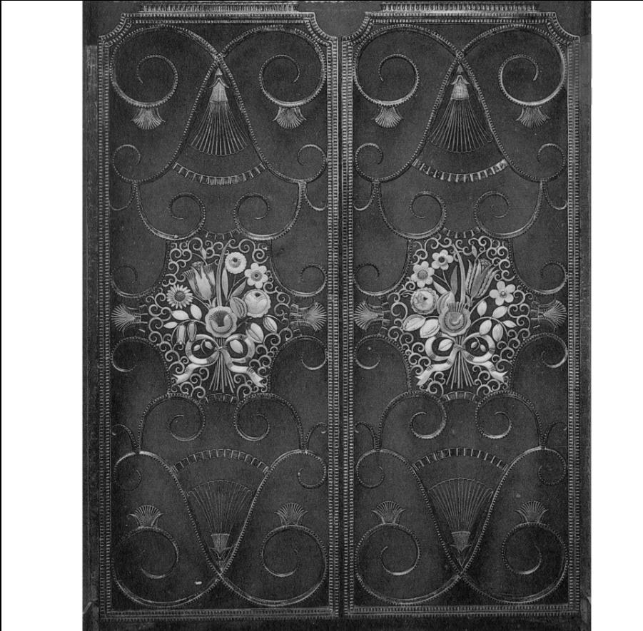 Wrought Iron Gate, After Edgar Brandt In Fair Condition For Sale In Bridgewater, CT