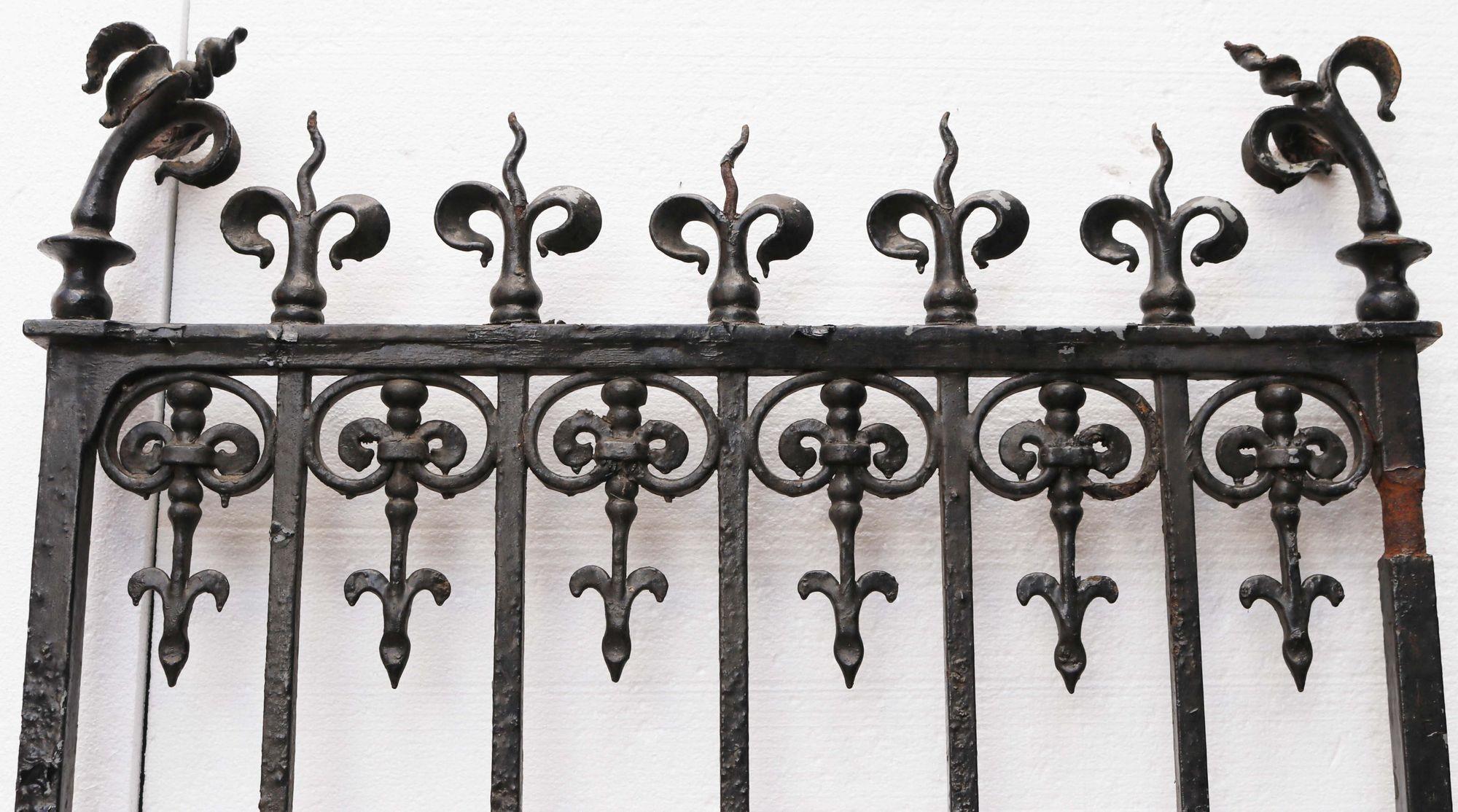 Wrought Iron Gate with Stylised Finials For Sale at 1stDibs