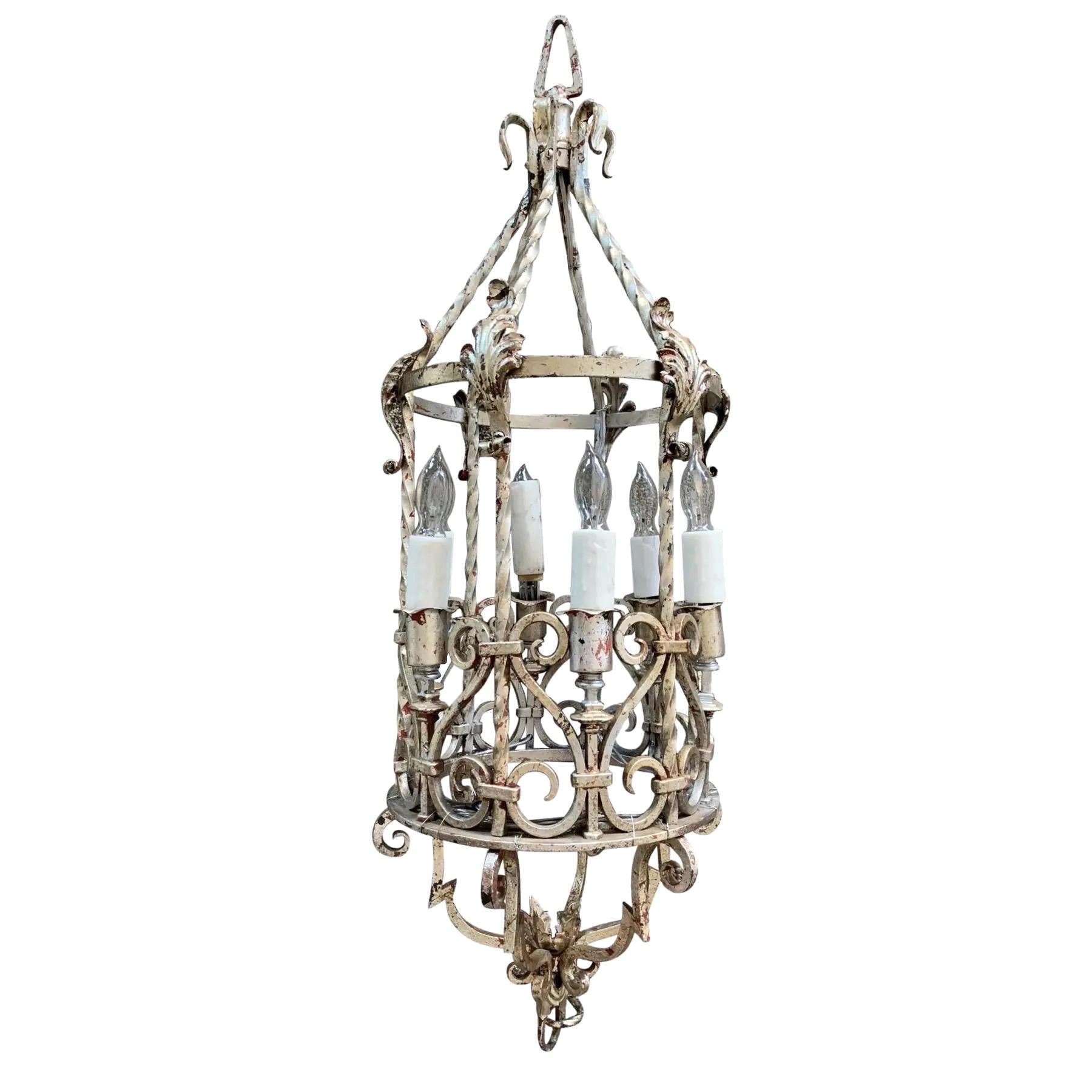 Lustre en fer forgé et argent doré, Circa 1880 en vente