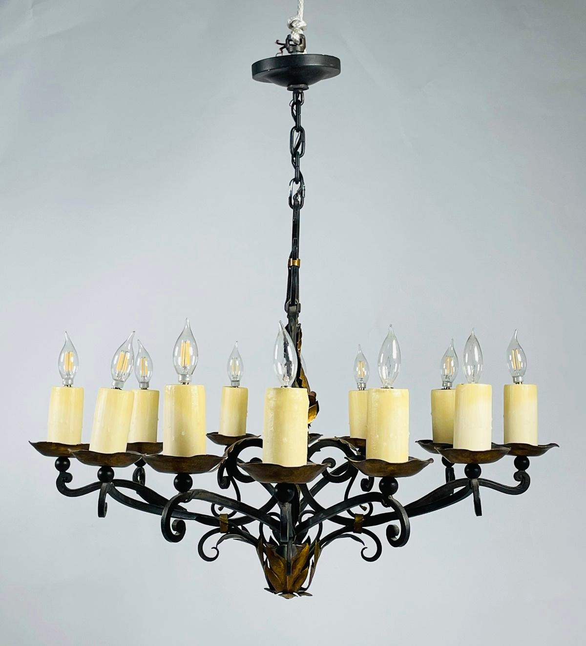 Wrought Iron & Gold Gilt Chandelier by Paul Ferrante, USA 2016 In Good Condition For Sale In Los Angeles, CA