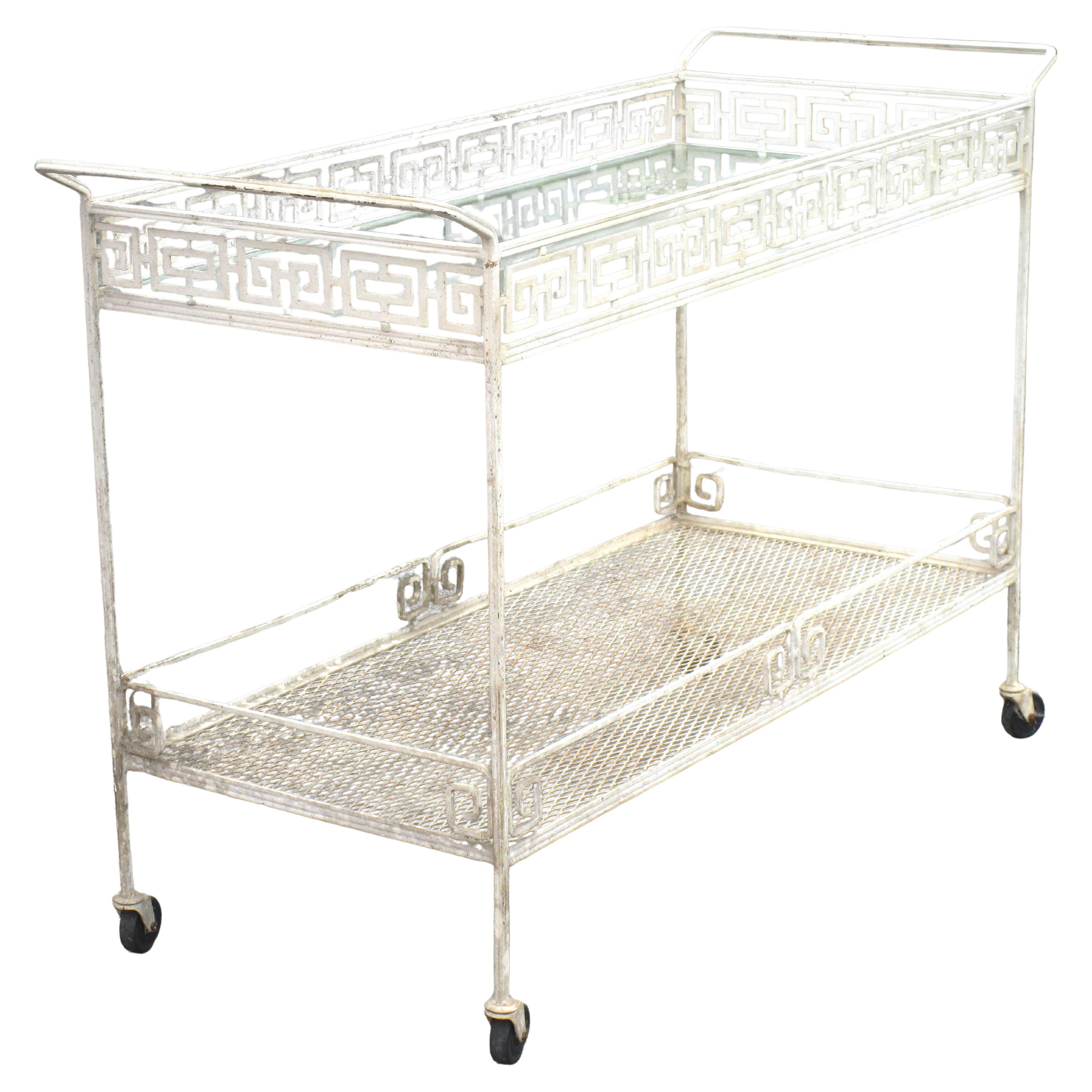 Meadowcraft Carrello da bar in ferro battuto con chiave greca, anni '50 In condizioni buone in vendita a Rochester, NY