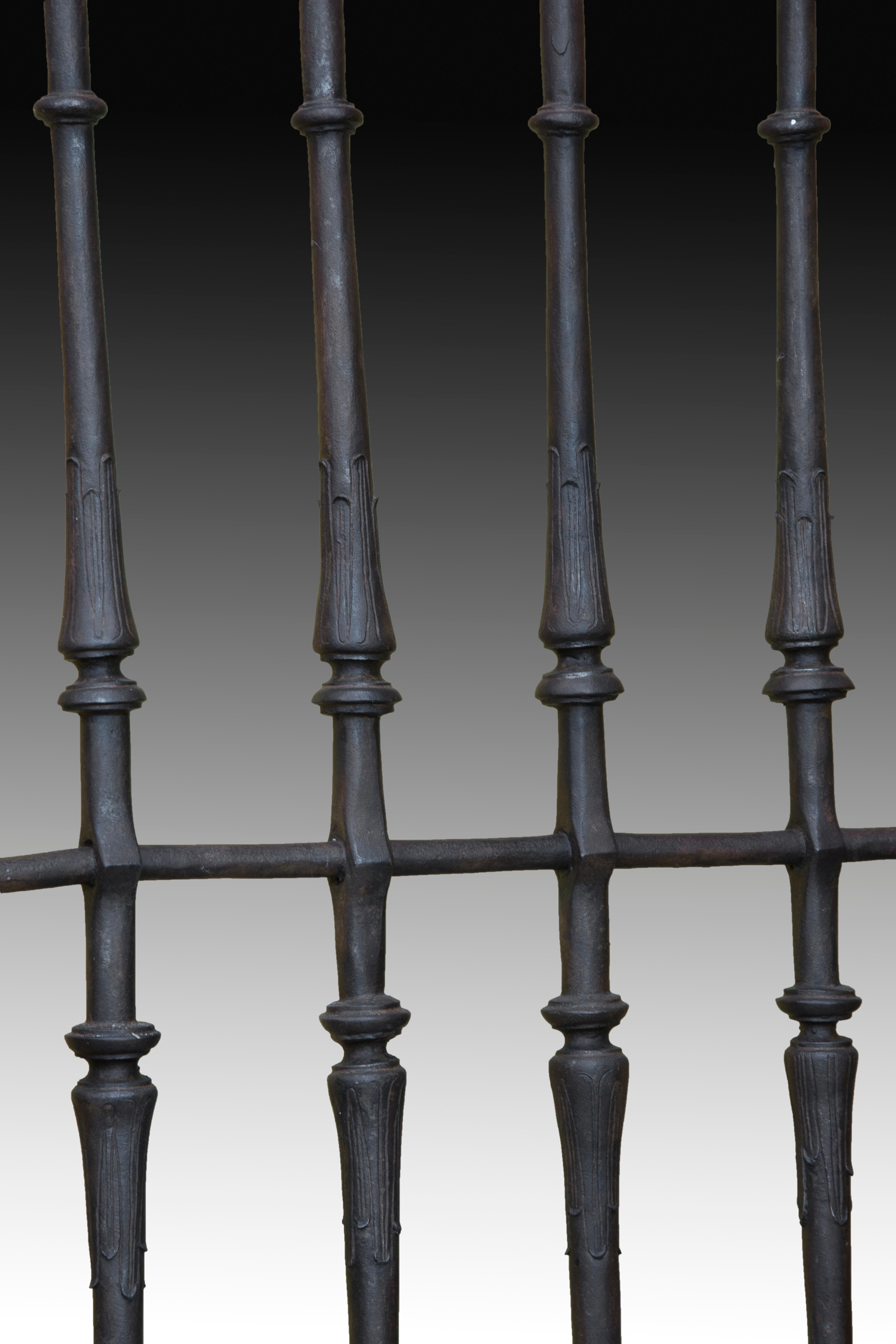 Baroque Wrought Iron Grille, Spain, 17th Century For Sale