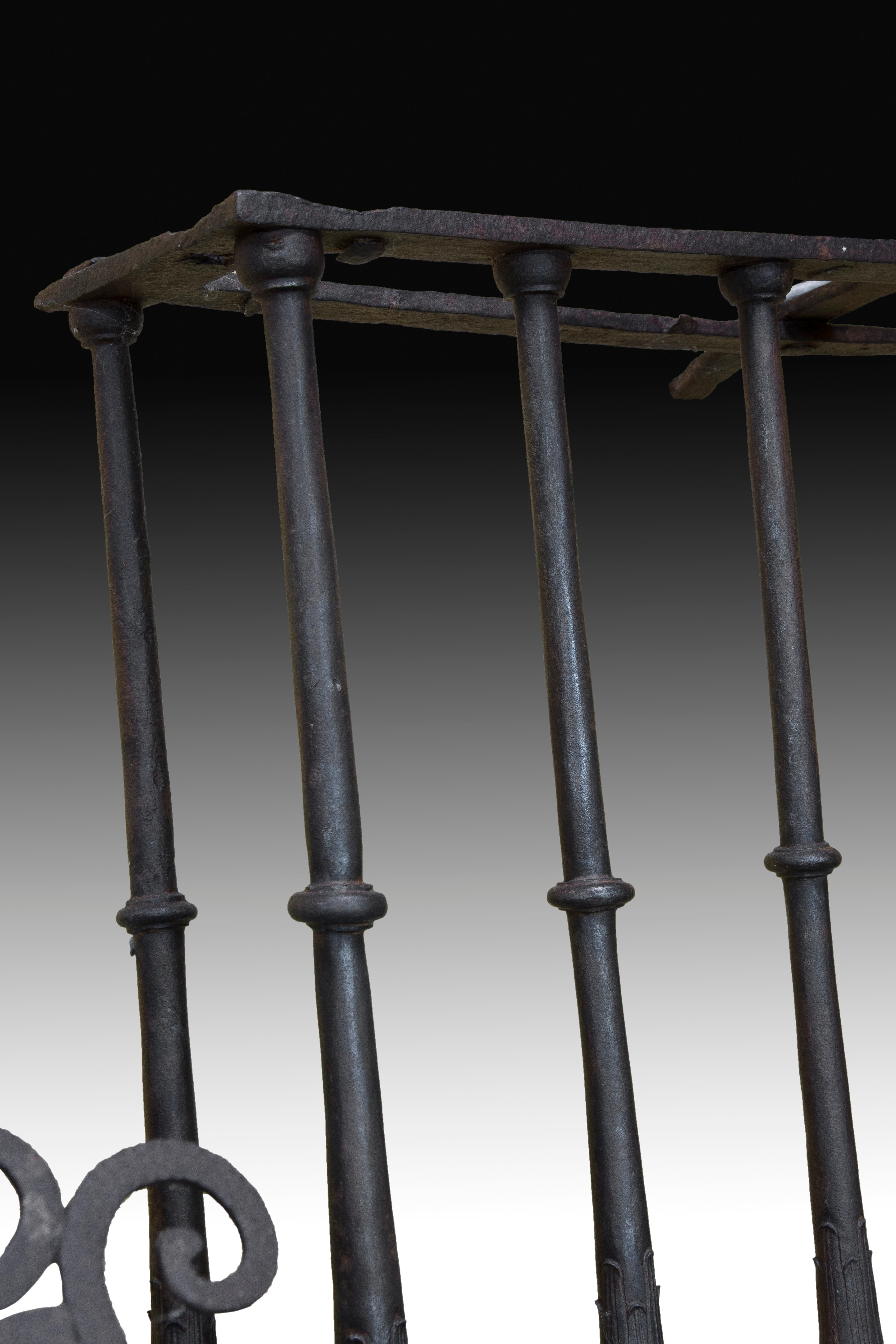Spanish Wrought Iron Grille, Spain, 17th Century For Sale