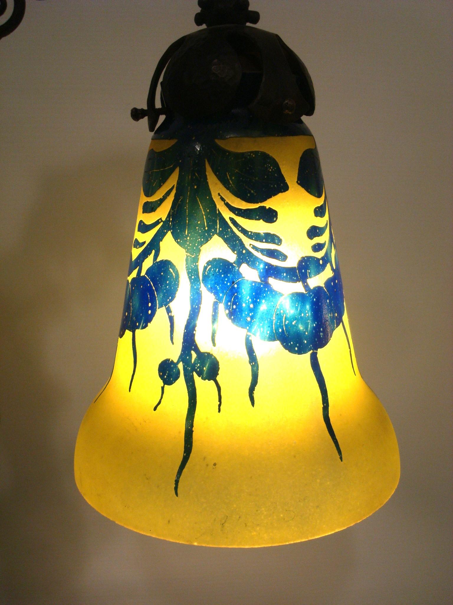 Wrought Iron Lamp in Art Nouveau - Art Deco Style, Circa 1920 For Sale 1