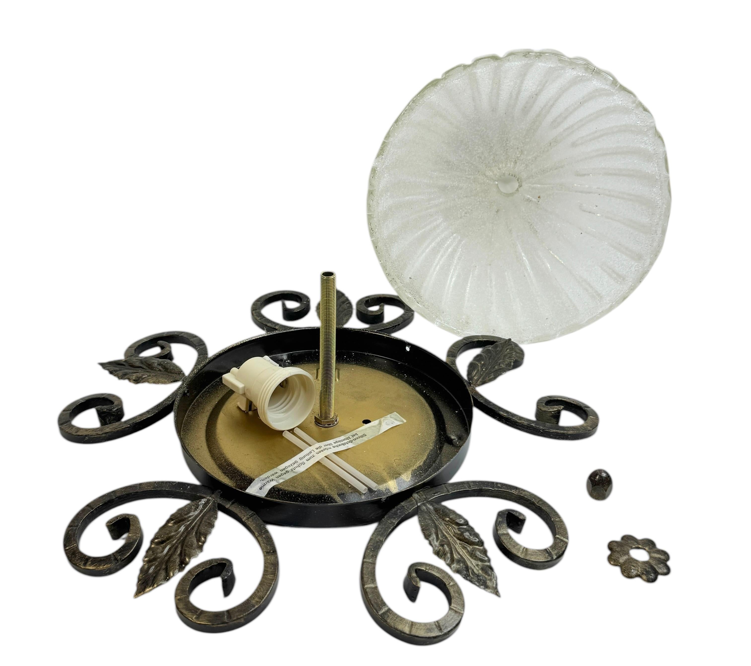 Wrought Iron Leaf and Murano Glass Flush Mount Ceiling Light, Austria 1960s im Angebot 9