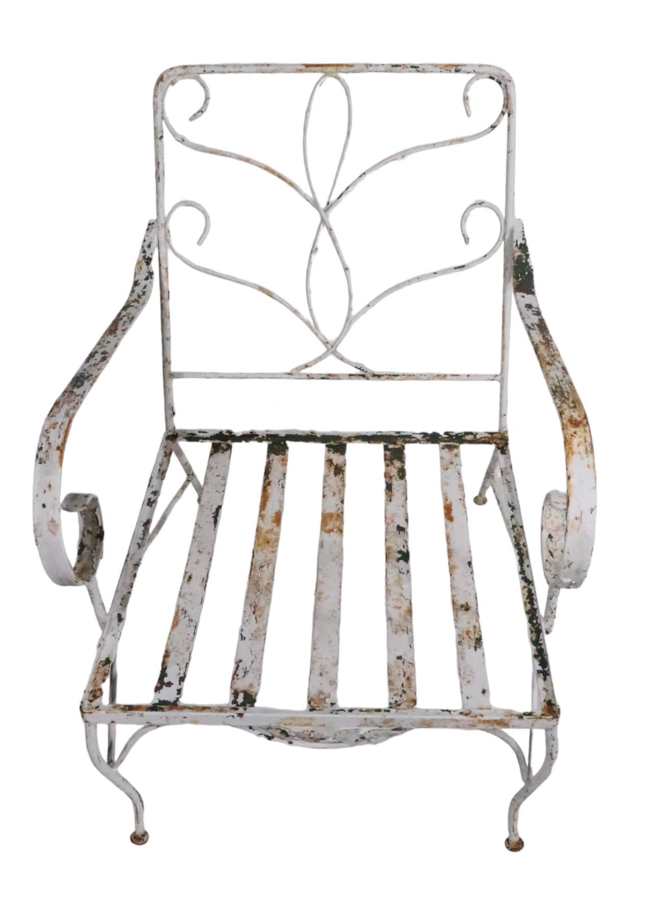 Wrought Iron Lounge Chair with Dramatic Scroll Arm att. to Salterini c 1950/1960 For Sale 3