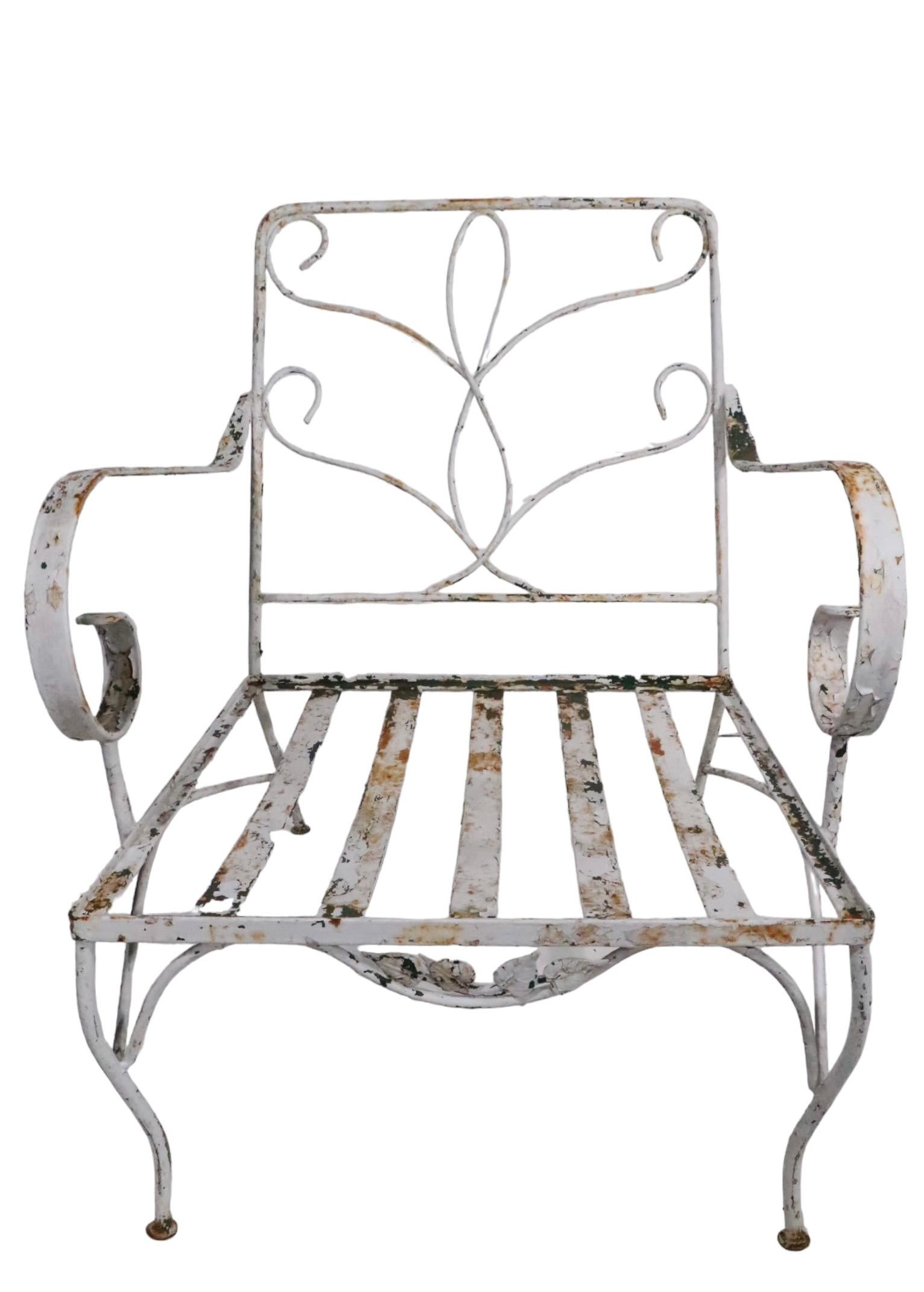 Wrought Iron Lounge Chair with Dramatic Scroll Arm att. to Salterini c 1950/1960 For Sale 4