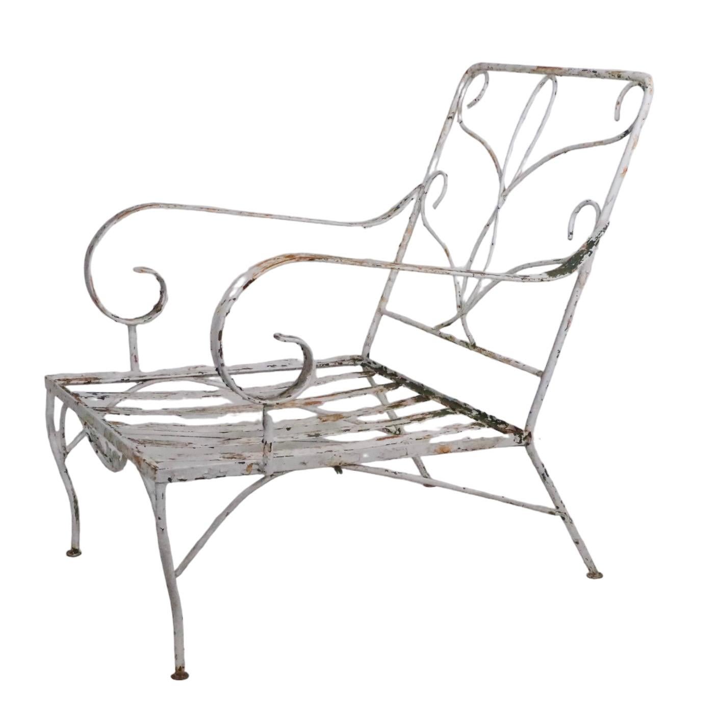 Wrought Iron Lounge Chair with Dramatic Scroll Arm att. to Salterini c 1950/1960 For Sale 11