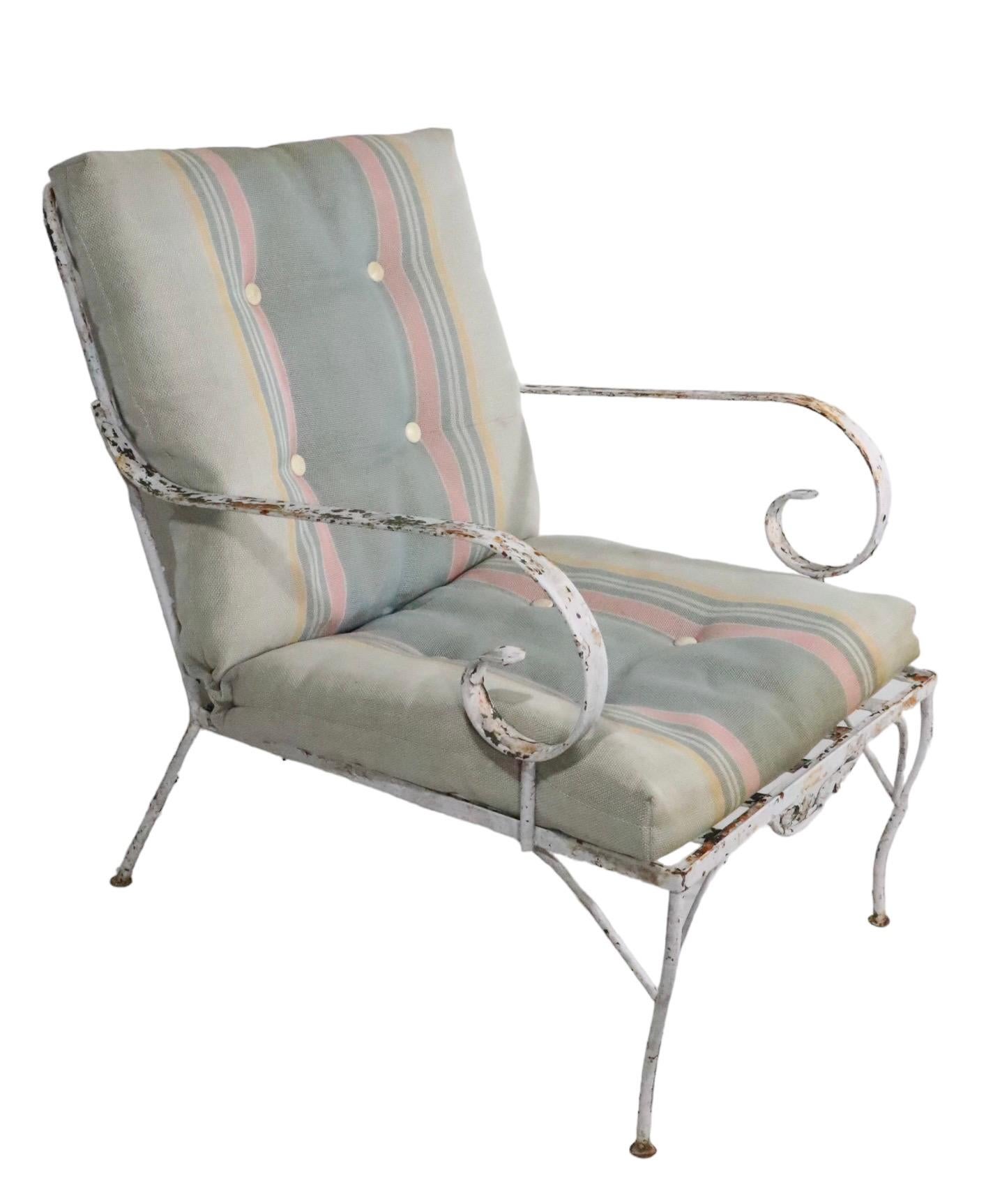 American Wrought Iron Lounge Chair with Dramatic Scroll Arm att. to Salterini c 1950/1960 For Sale