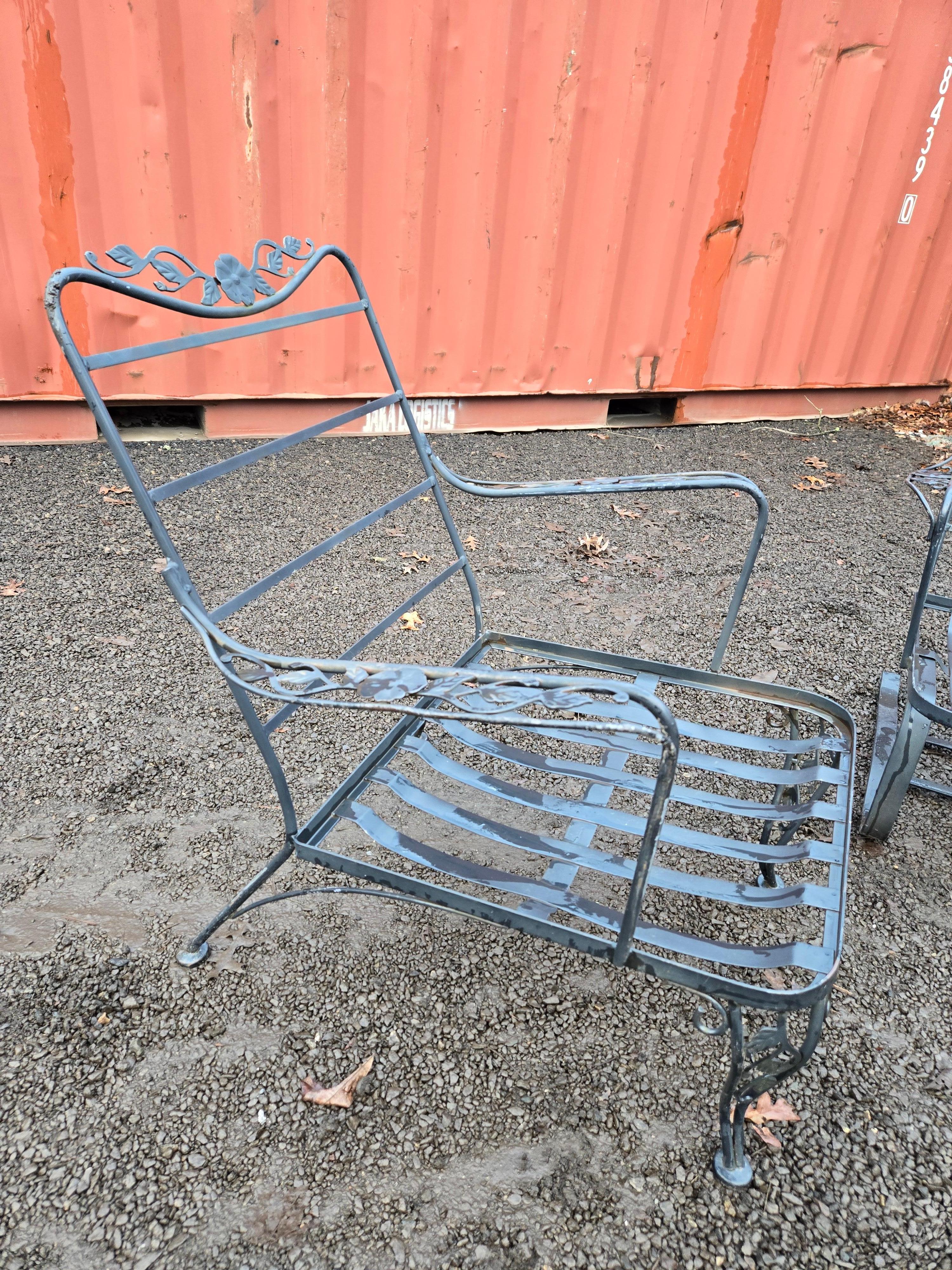 Wrought Iron Lounge Chairs In Good Condition For Sale In Cumberland, RI