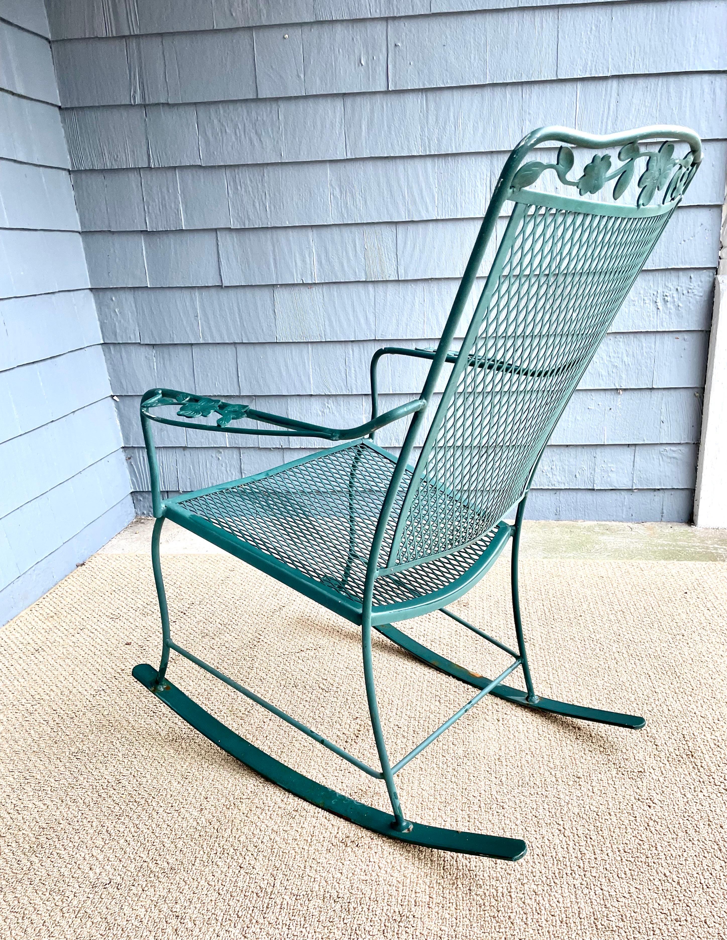 Wrought Iron Outdoor Patio Rocker Arm Chair In Good Condition For Sale In Cumberland, RI