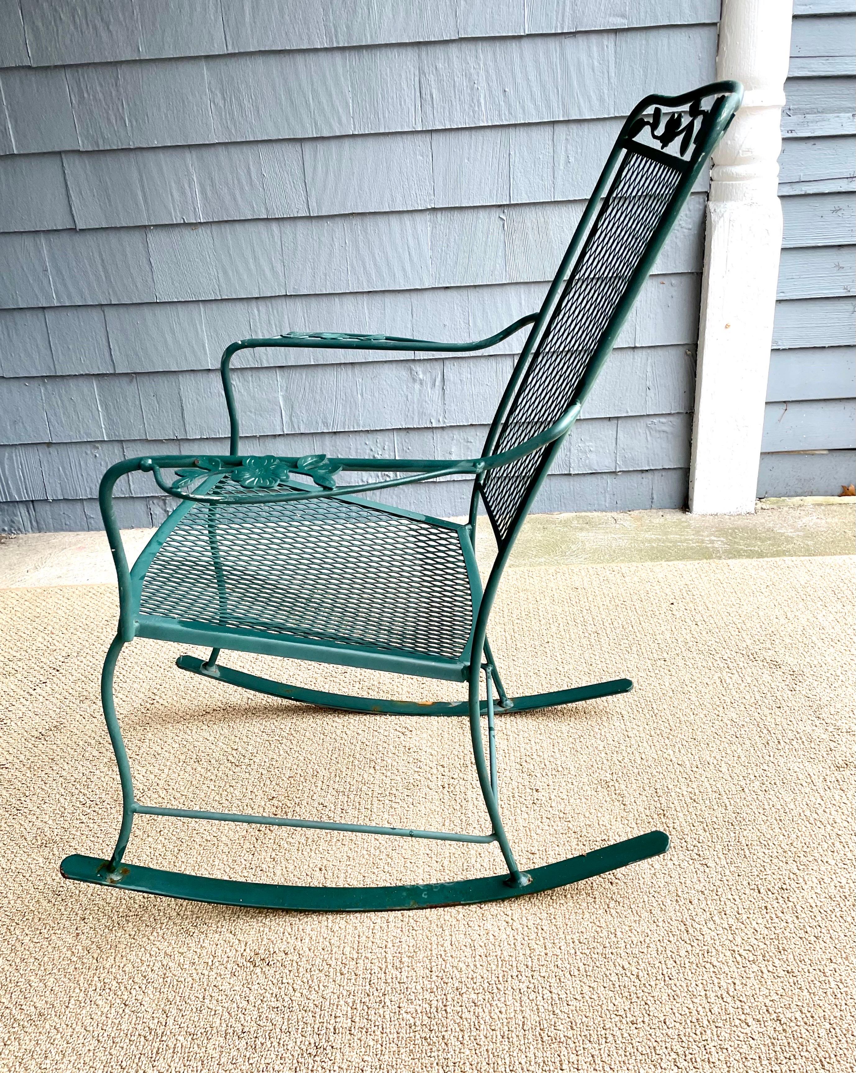 20th Century Wrought Iron Outdoor Patio Rocker Arm Chair For Sale