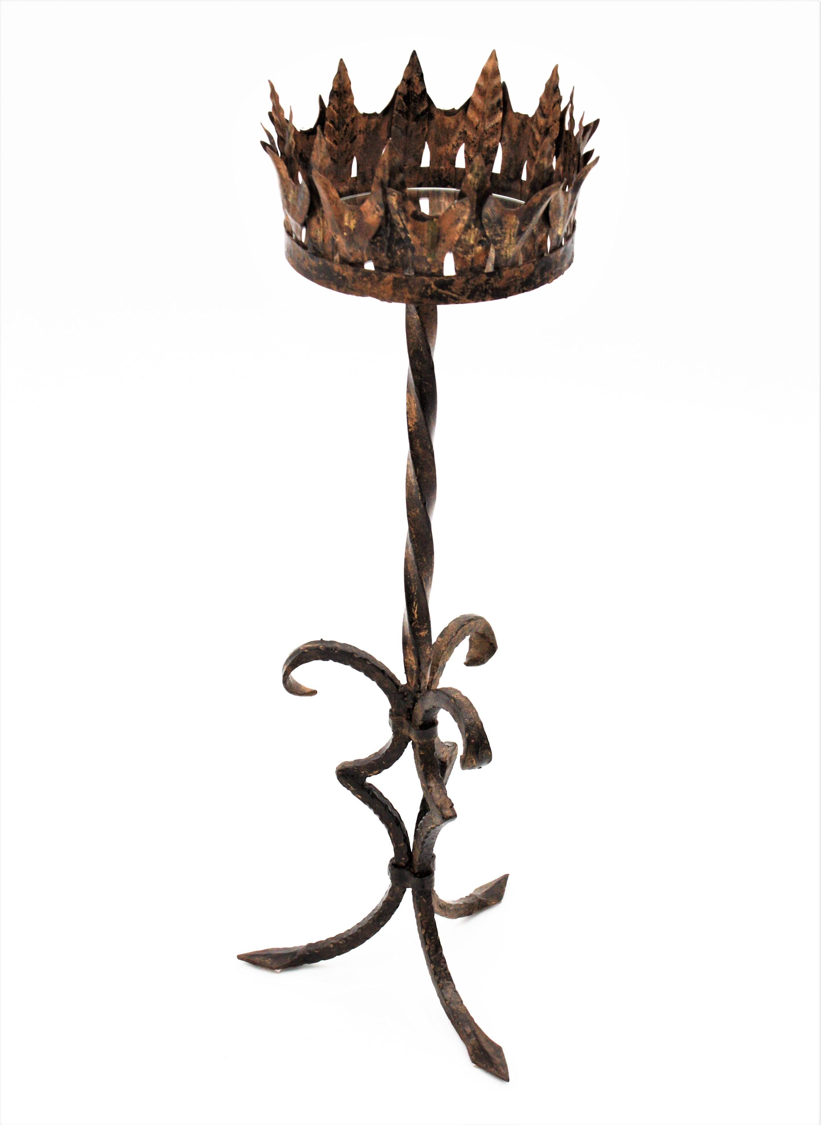 Spanish Wrought Iron Parcel-Gilt Gothic Style Drinks Stand, Spain, 1930s