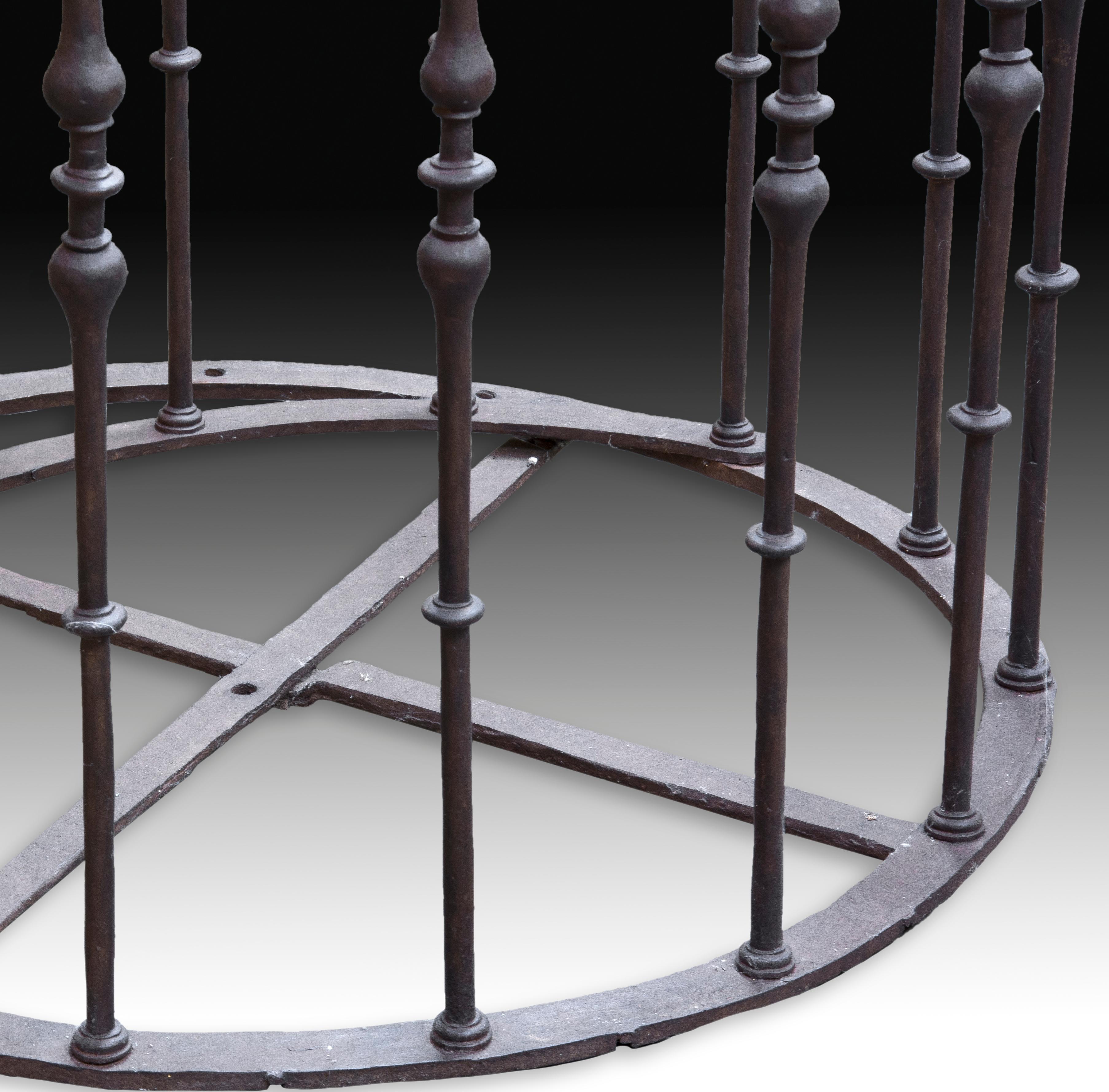 European Wrought Iron Pulpit Grille, 18th Century For Sale