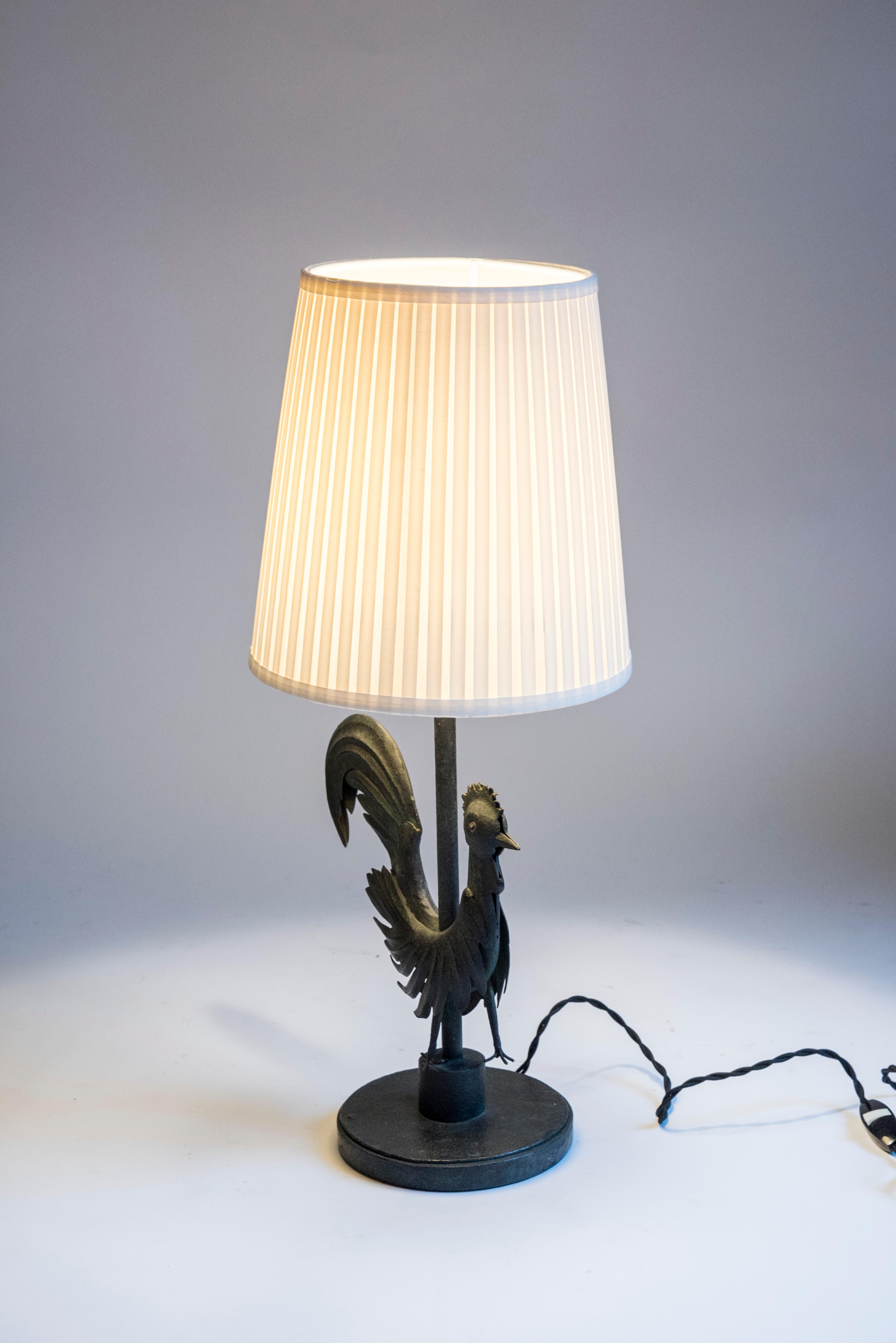 white rooster lamp