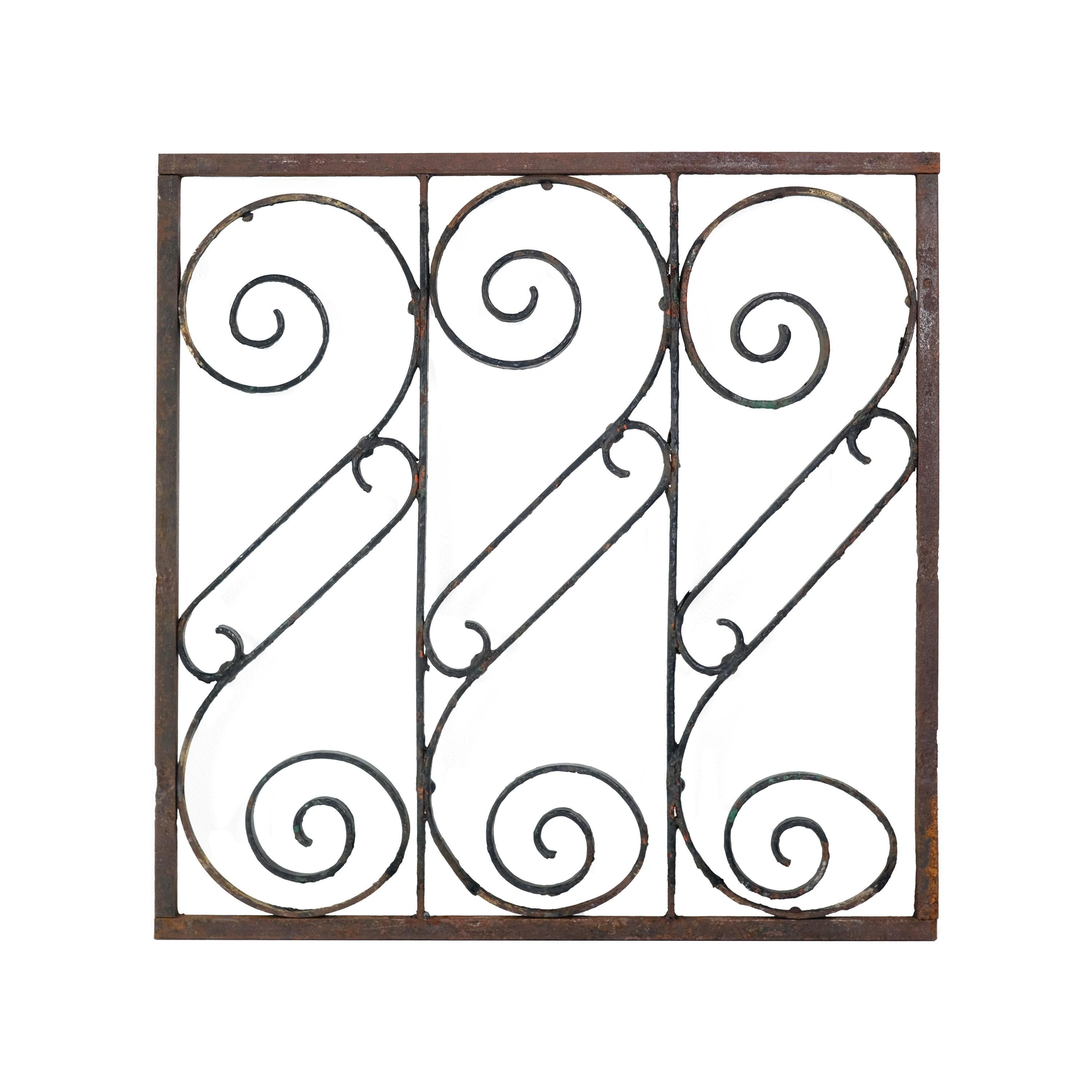 Wrought Iron S Curved Design Decorative Panel - Antique In Good Condition For Sale In New York, NY