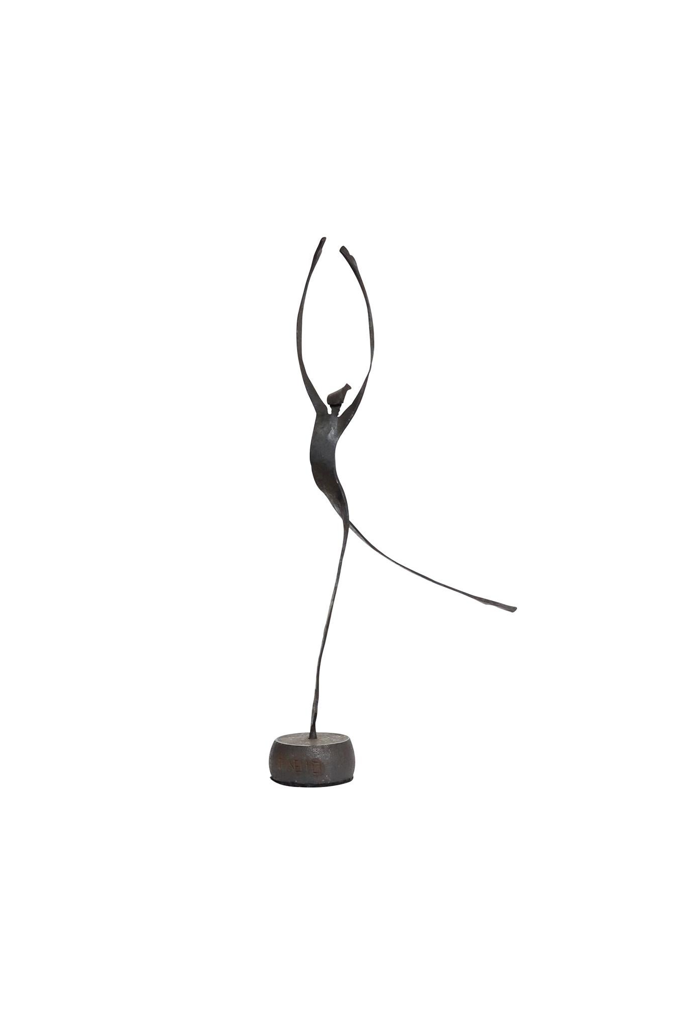 Wrought Iron Sculpture of a Dancer Bon état - En vente à Round Top, TX
