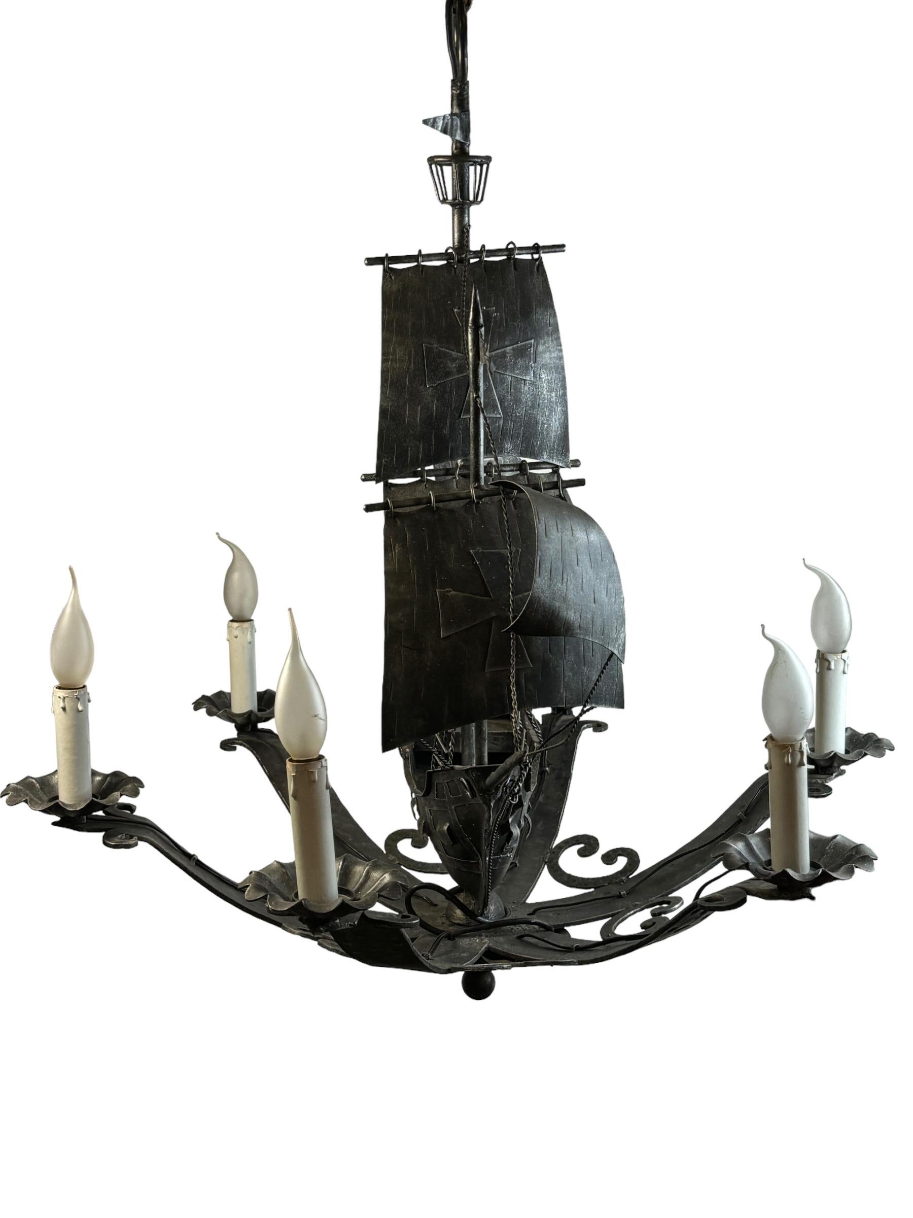 Wrought Iron Spanish Gallon Sailing Ship Six-Light Chandelier, Vintage 1960s In Good Condition For Sale In Nuernberg, DE