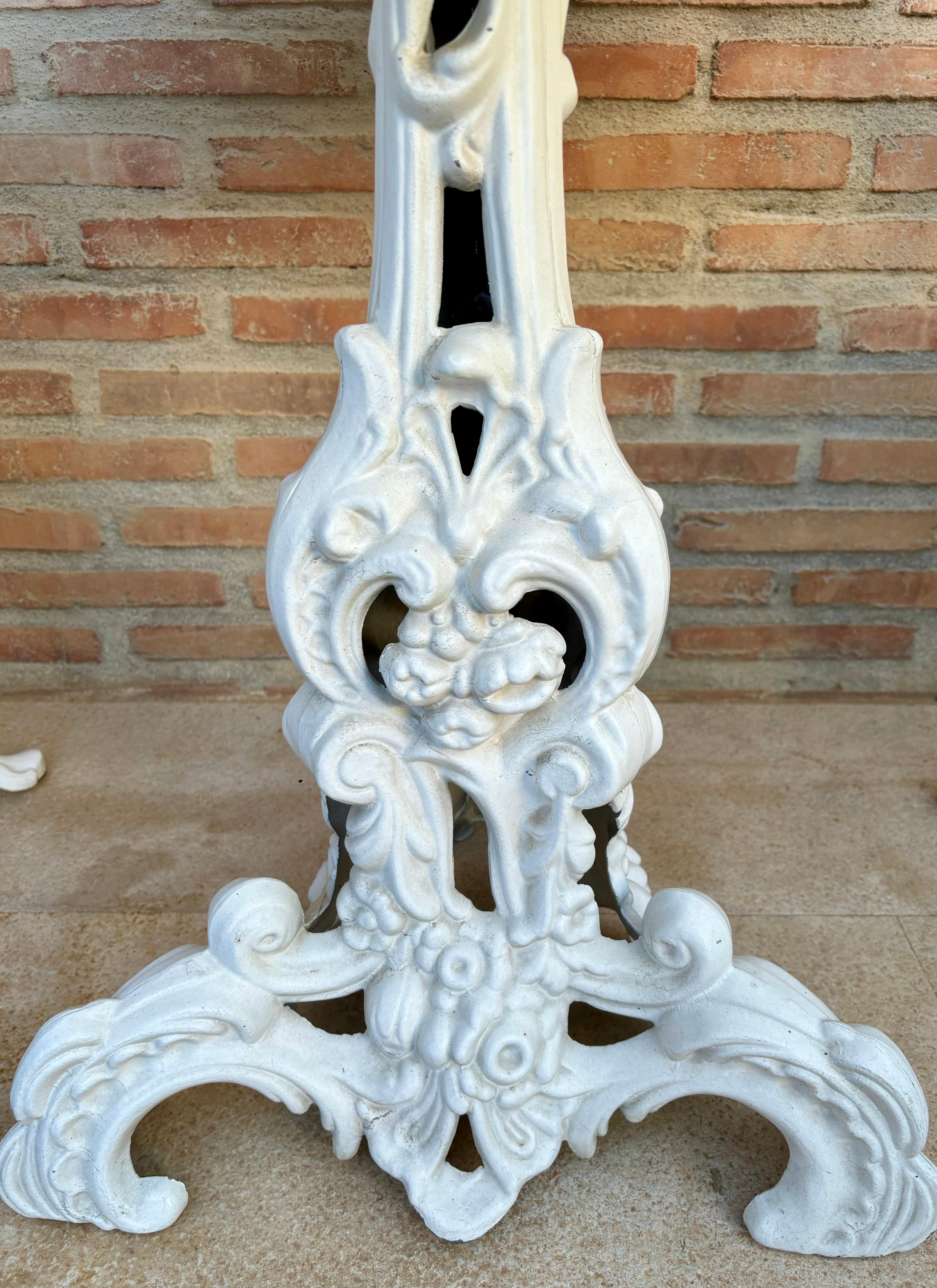 Table et chaises en fer forgé, 1940, lot de 3 7