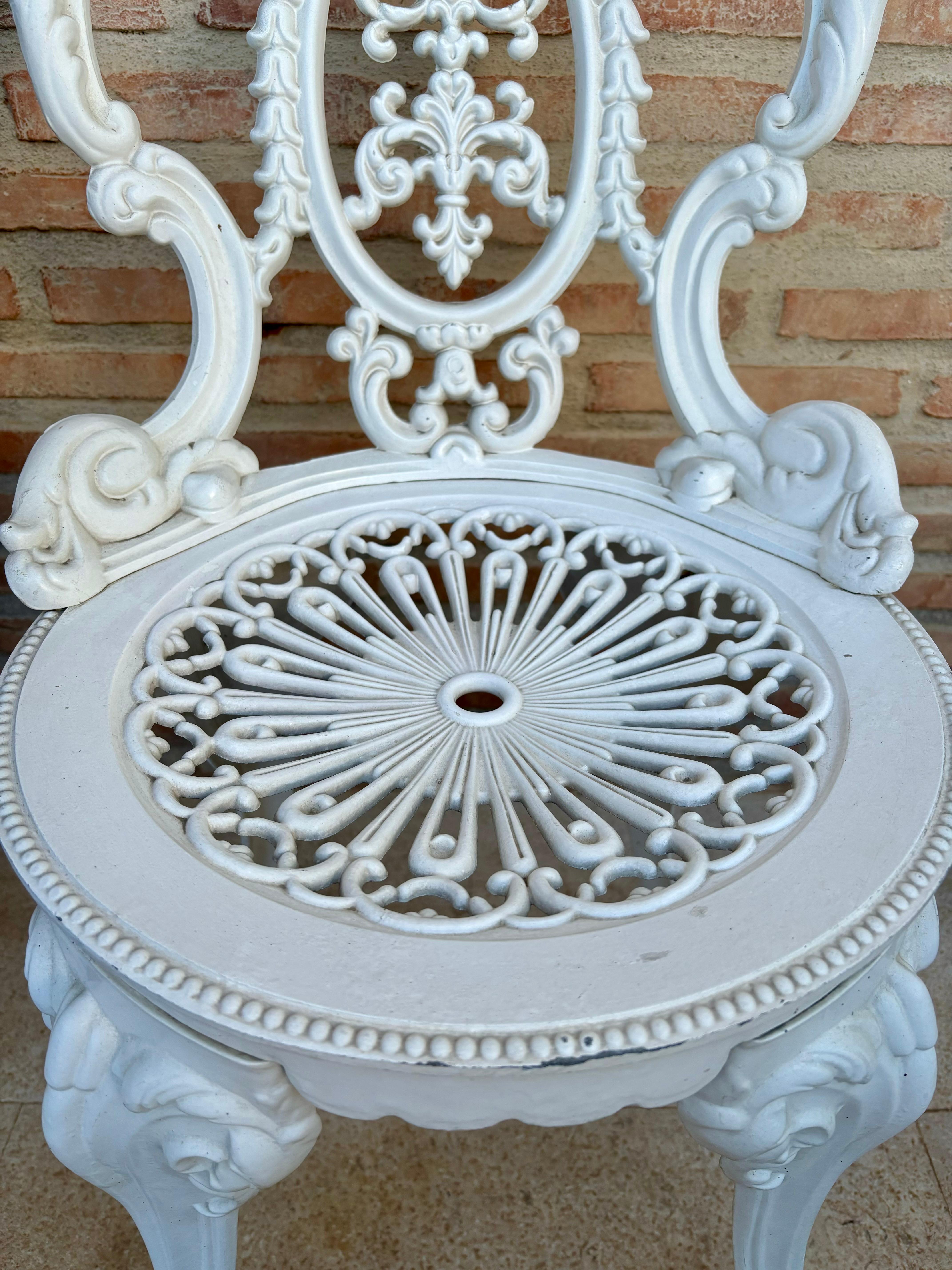 Table et chaises en fer forgé, 1940, lot de 3 10