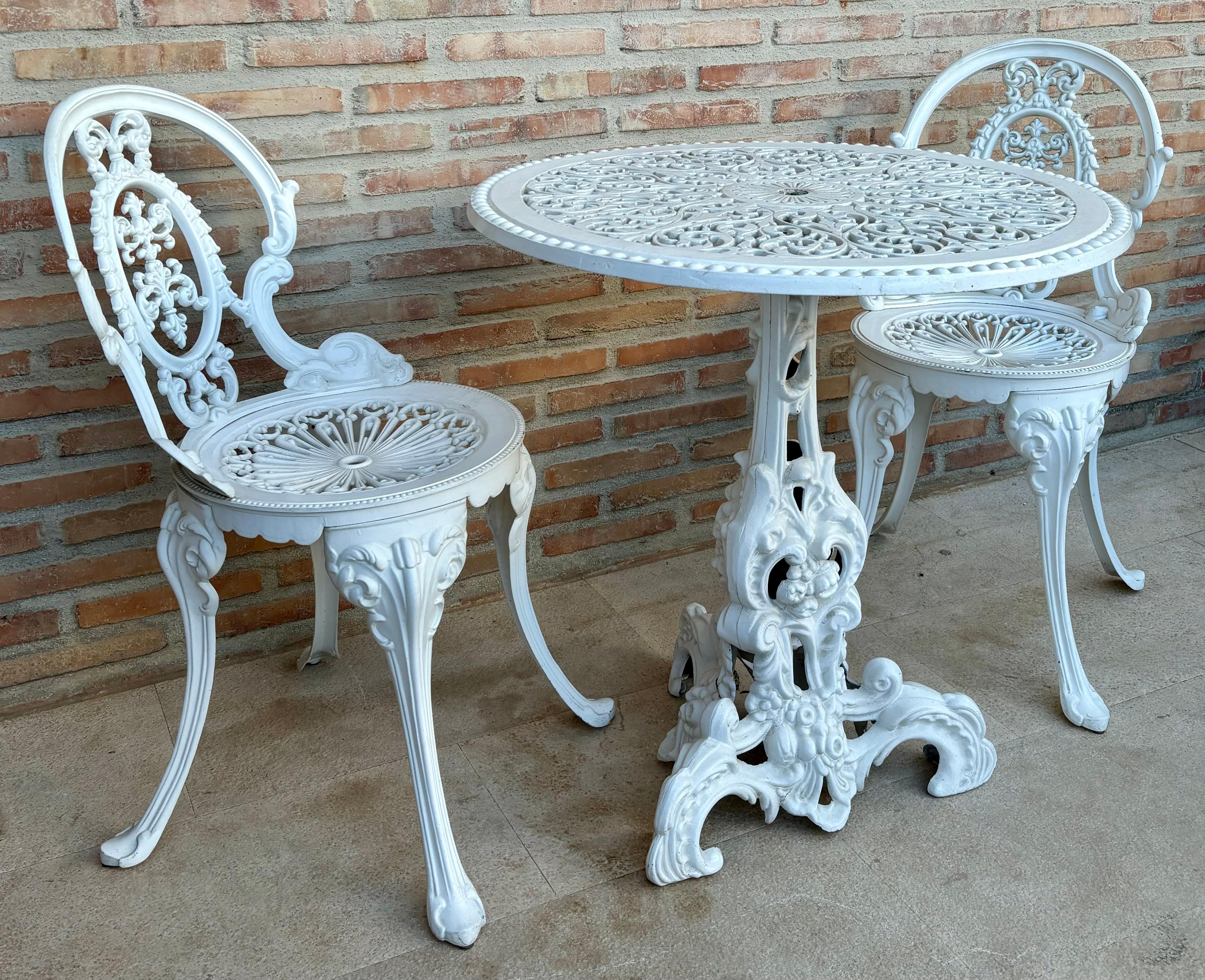 Table et chaises en fer forgé, 1940, lot de 3 Bon état à Miami, FL