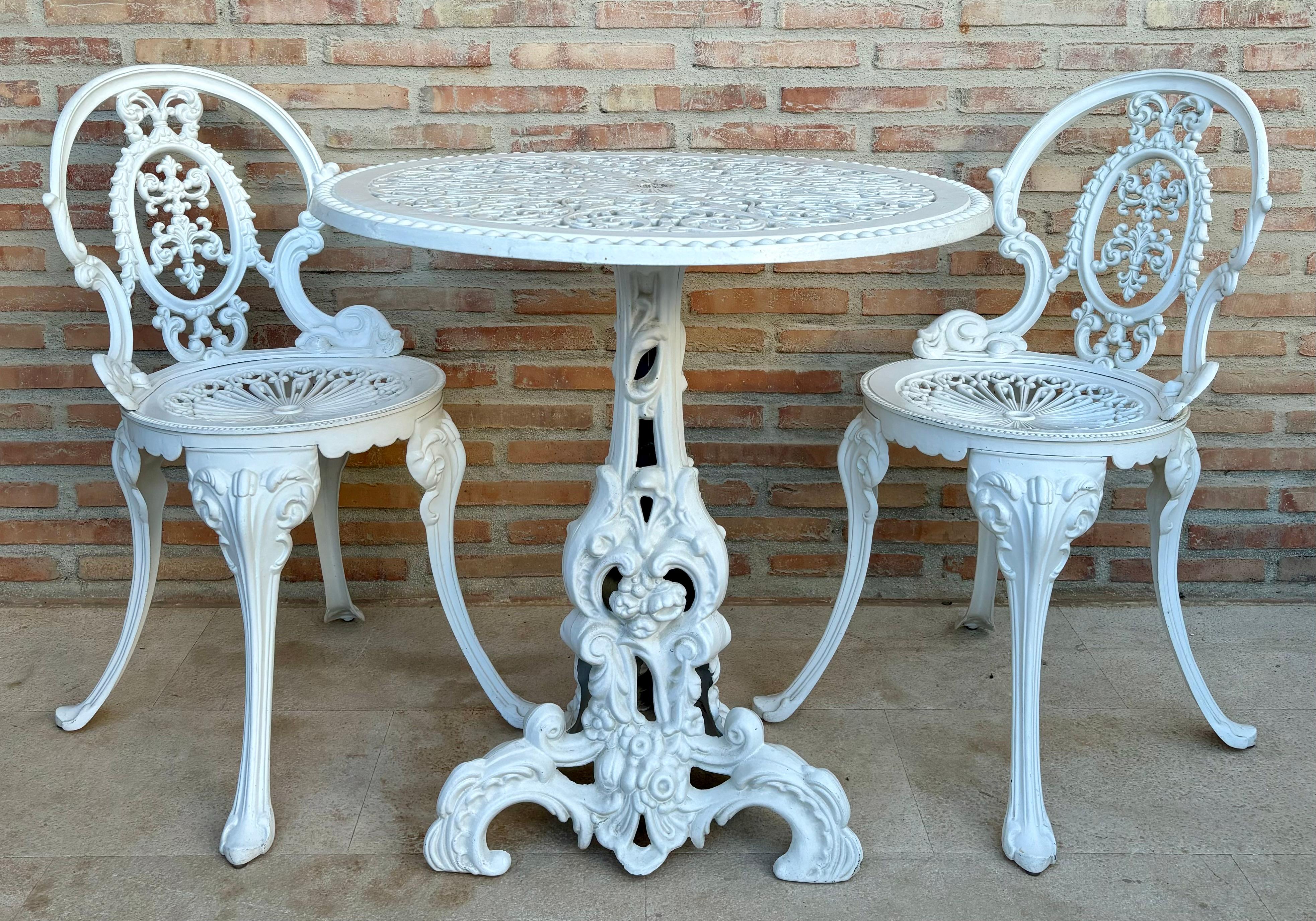 20ième siècle Table et chaises en fer forgé, 1940, lot de 3