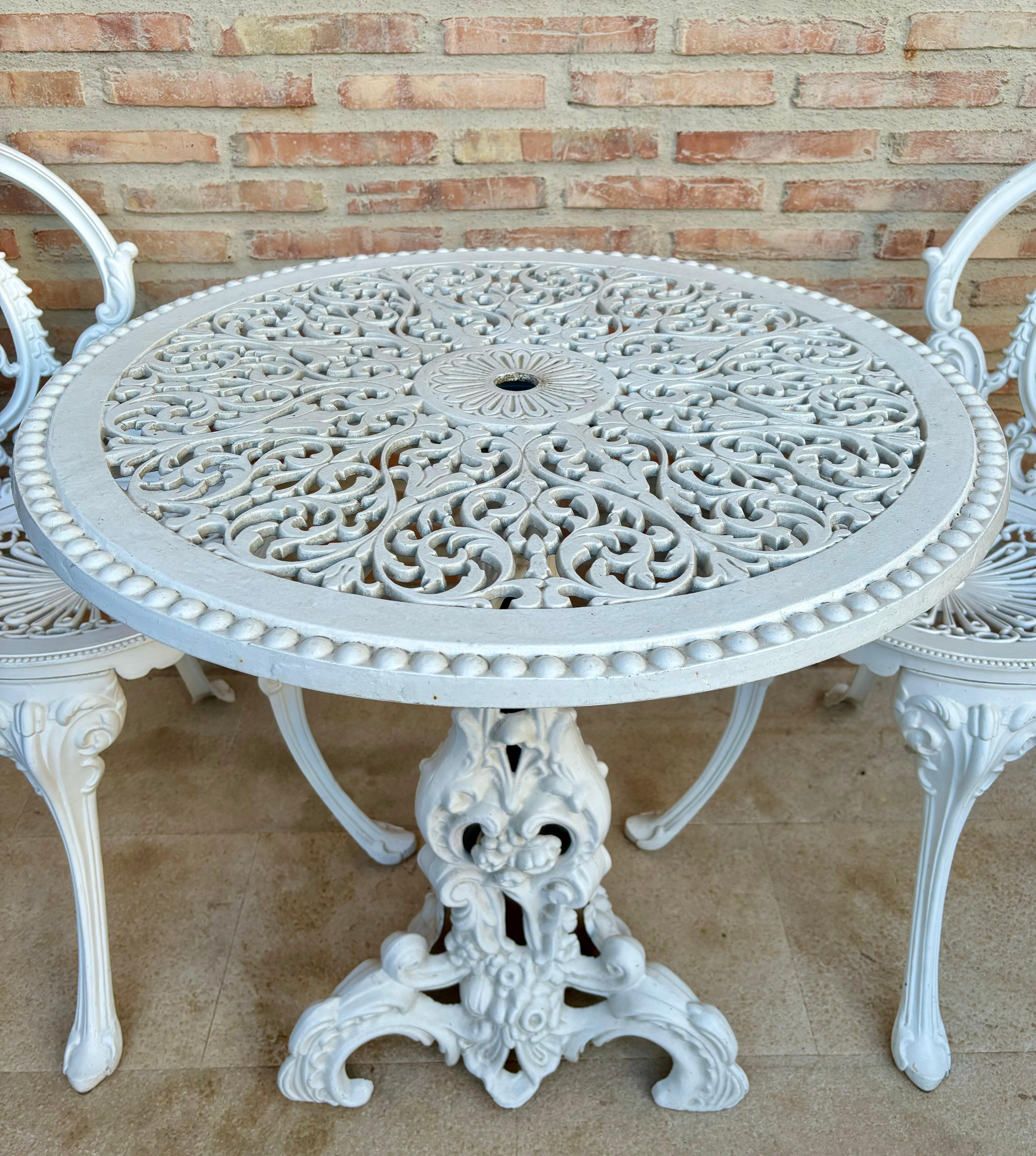 Table et chaises en fer forgé, 1940, lot de 3 2