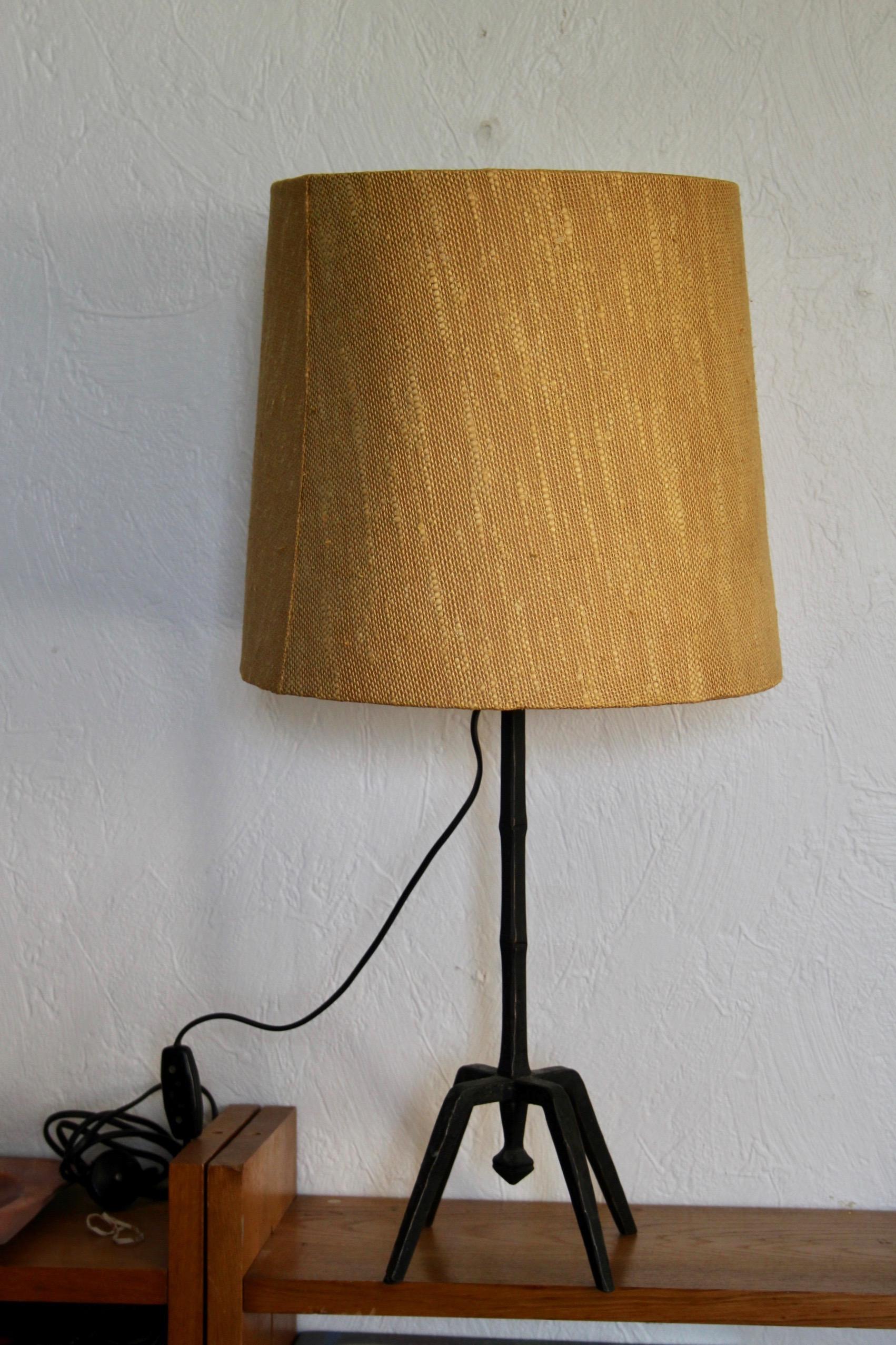 shaped iron table lamp