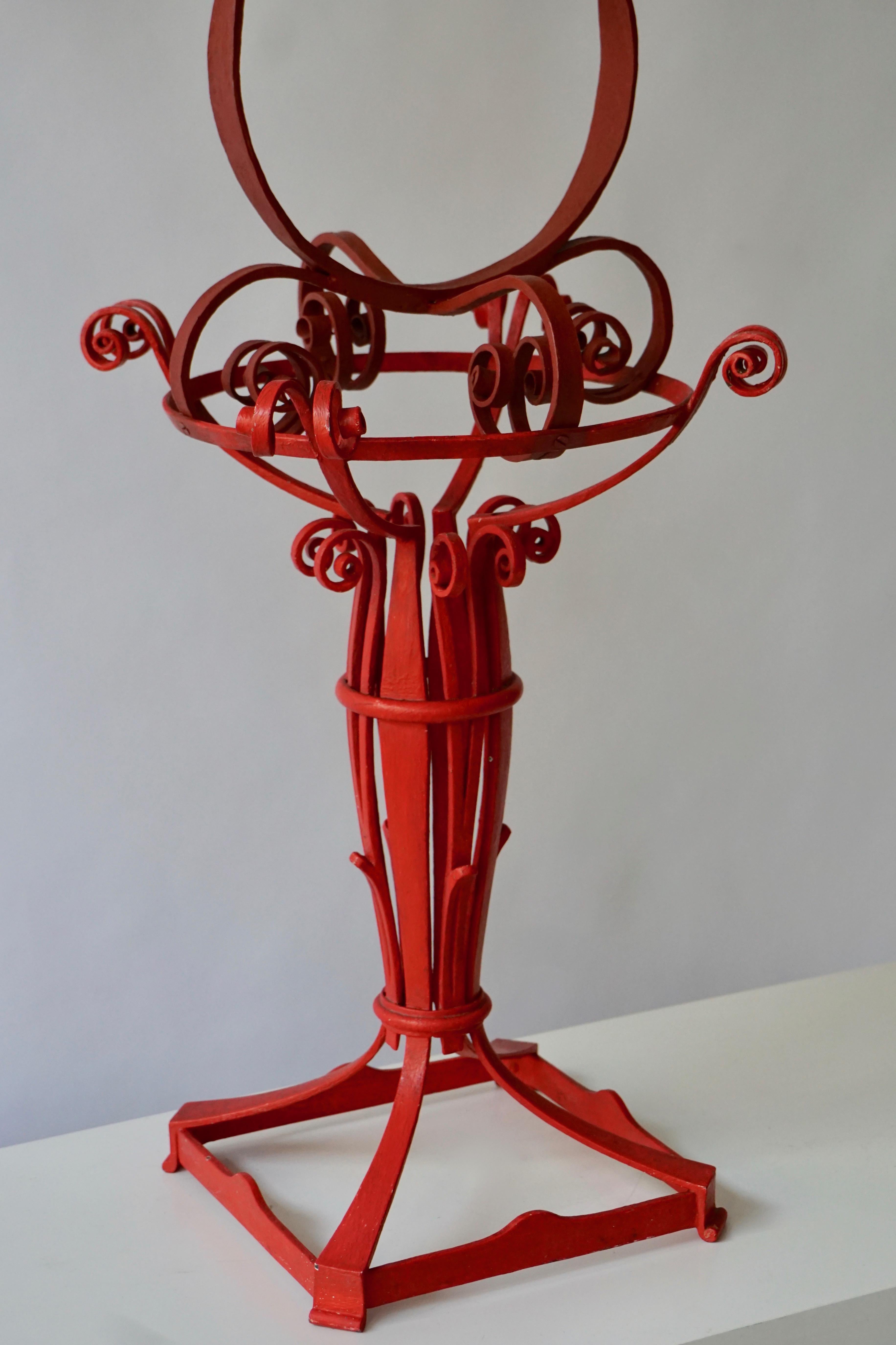 Mid-Century Modern Wrought Iron Table Lamp For Sale