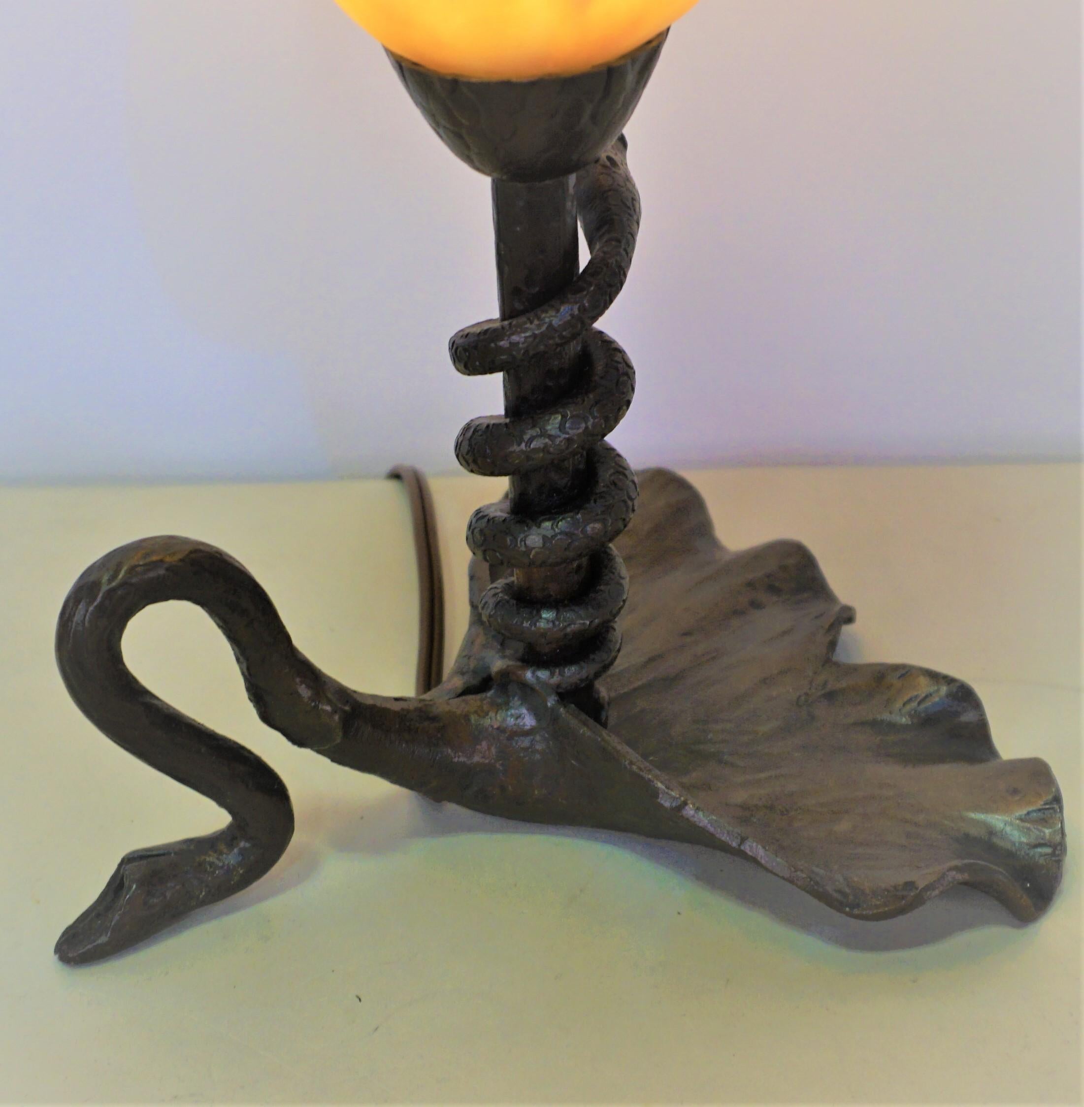 Wrought Iron Table Lamp with Snake Motif and Art Glass Shade by Daum In Good Condition In Fairfax, VA