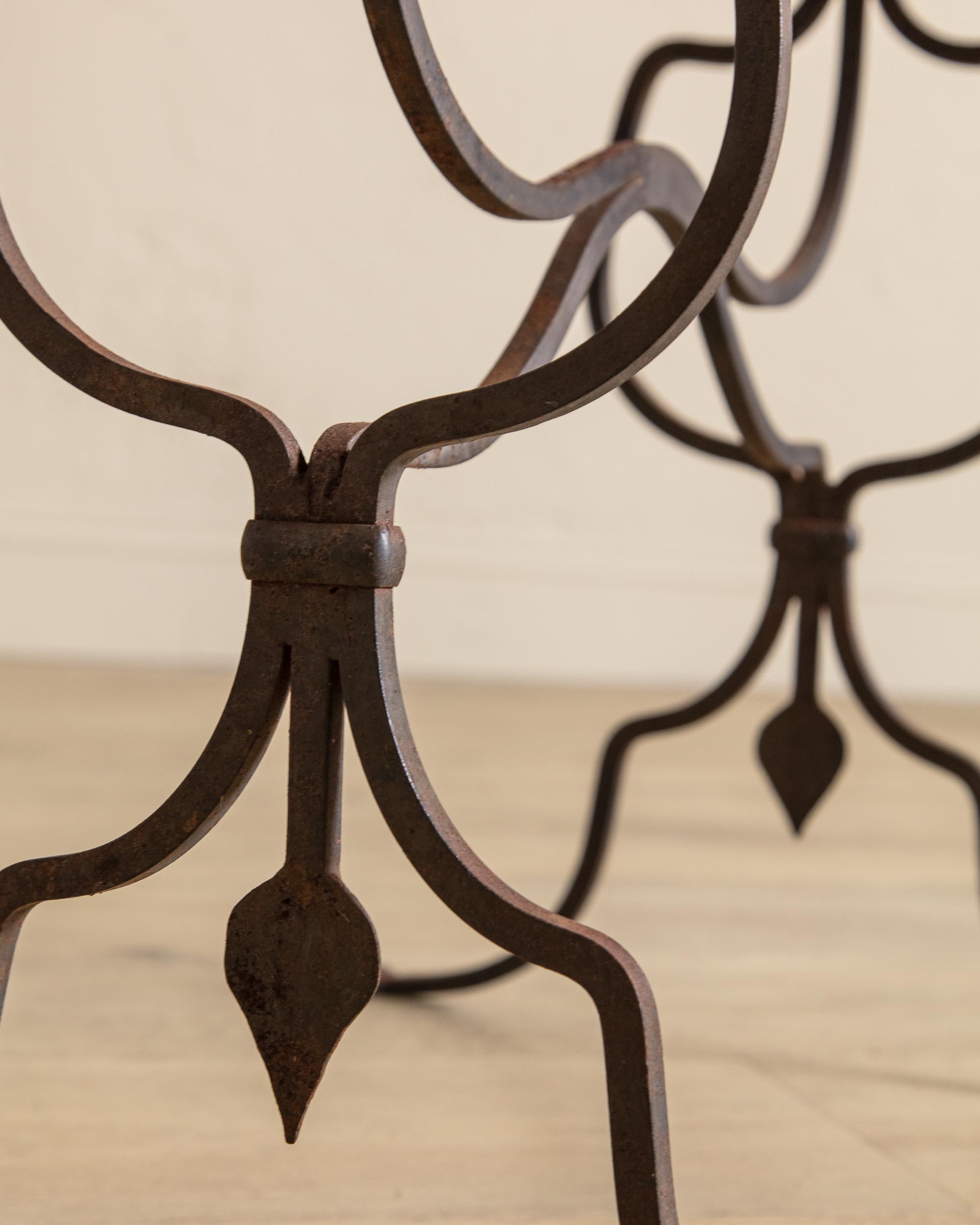 Table d'appoint en fer forgé et carrelage en vente 5